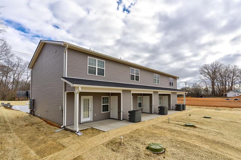 2807 Cruze Drive – photo 4