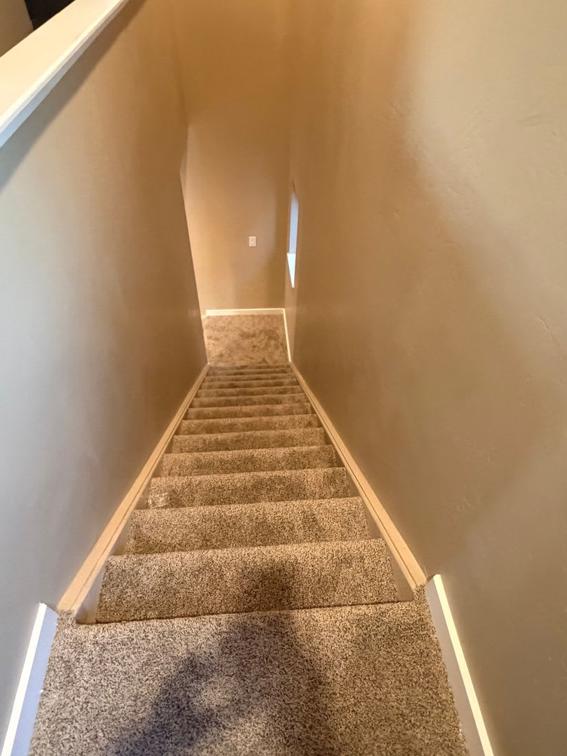 Beautiful uniquely designed home ready for new tenants! – photo 4