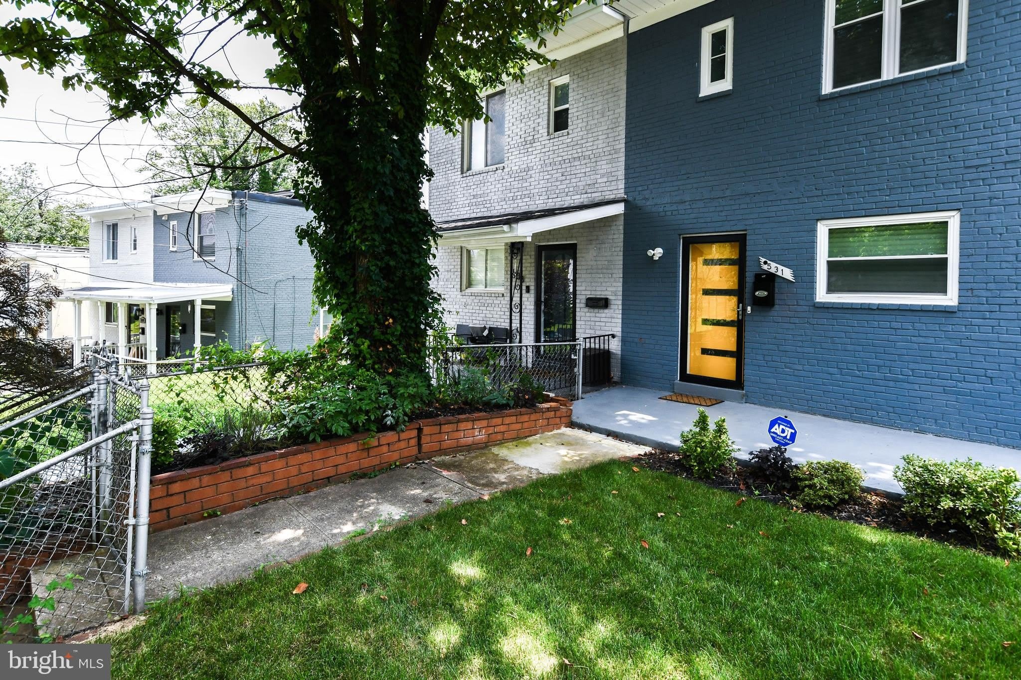 531 HILLTOP Terrace SE – photo 2