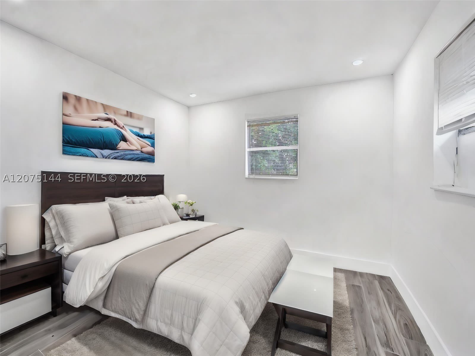 5740 Mayo St – photo 5