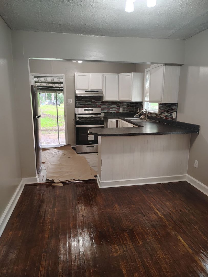 Move In Ready 2Br 1Ba Home In Jackson Affordable Living Convenient Location Welcome Home – photo 2
