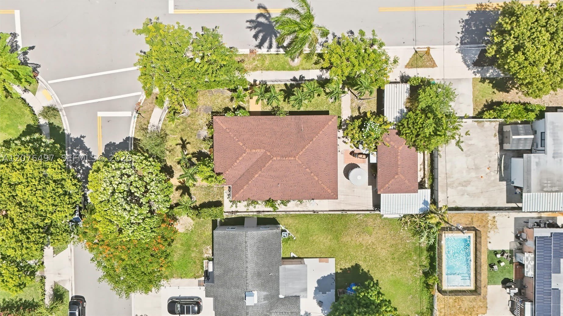 1200 SW 18th Ave – photo 4