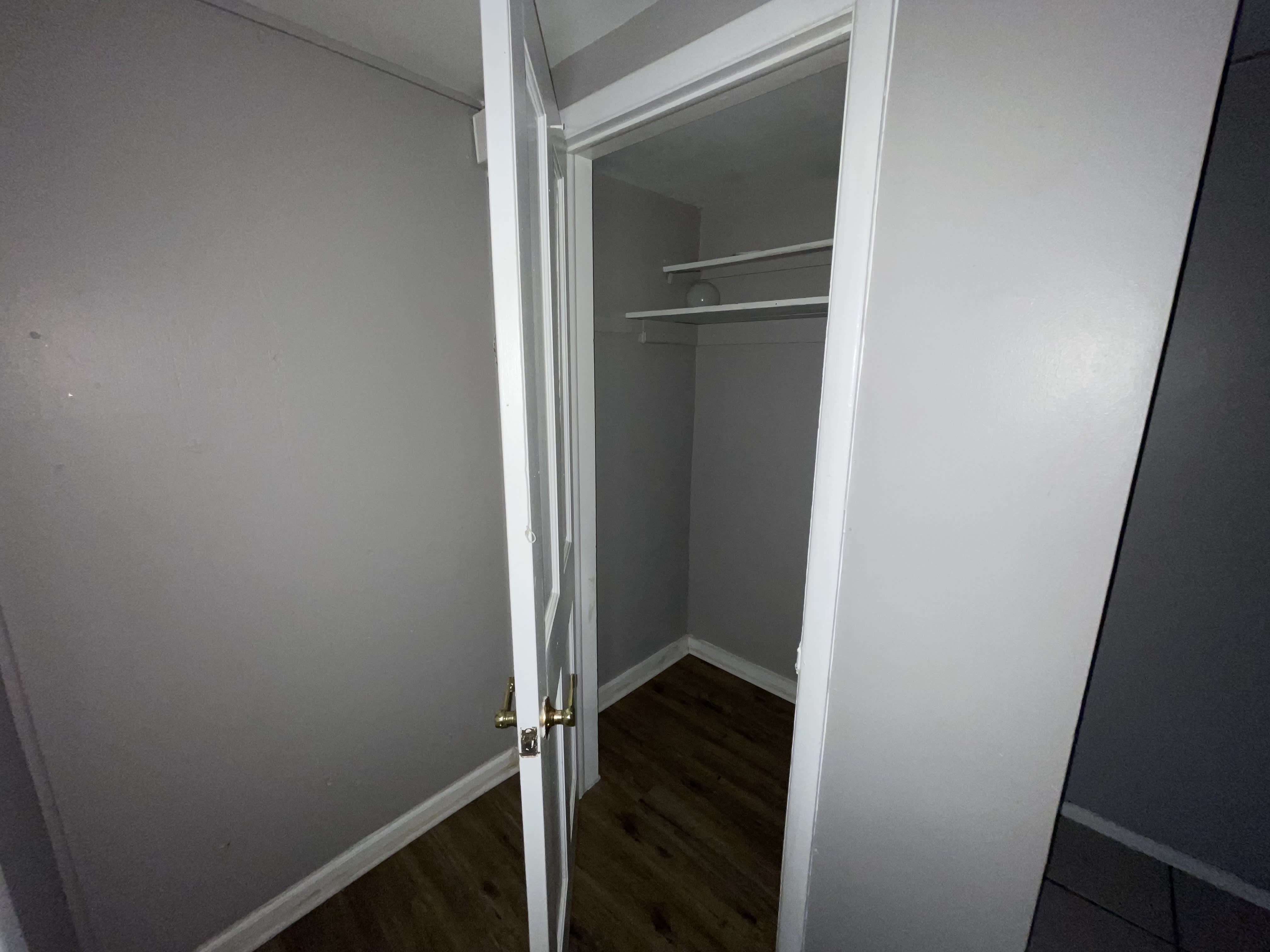 491 Clinton Ave – photo 1