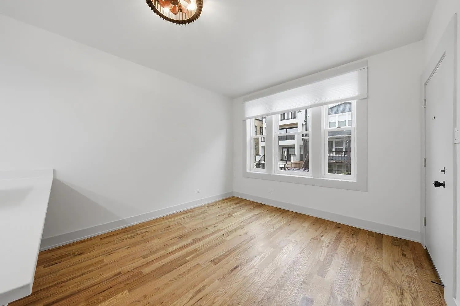 1514 W Fry Street – photo 3