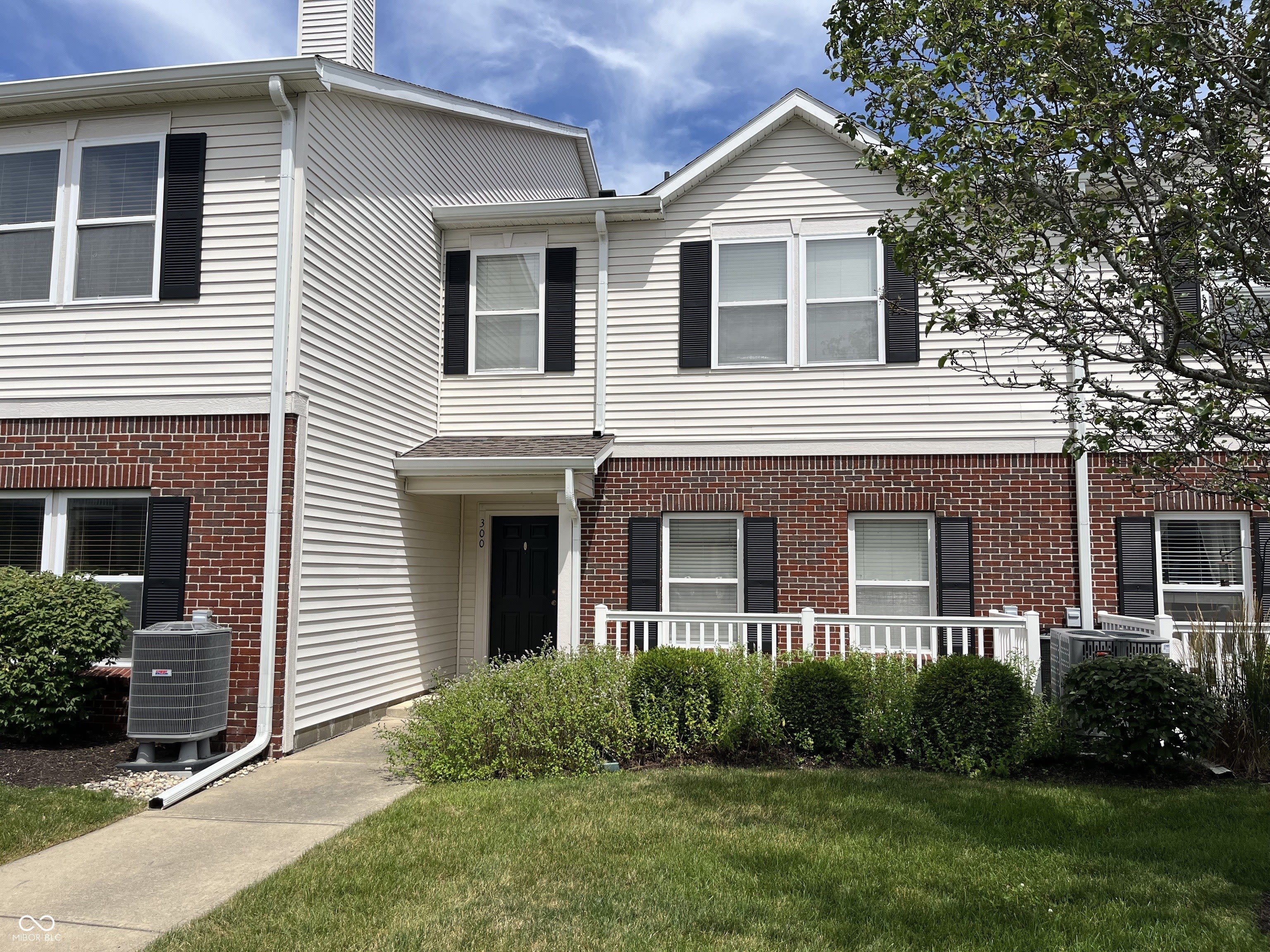 12175 Bubbling Brook Drive – photo 1