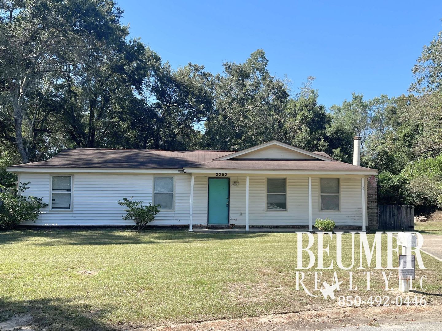 3 bd 2 bath 1275 sqft Home For Rent – photo 1