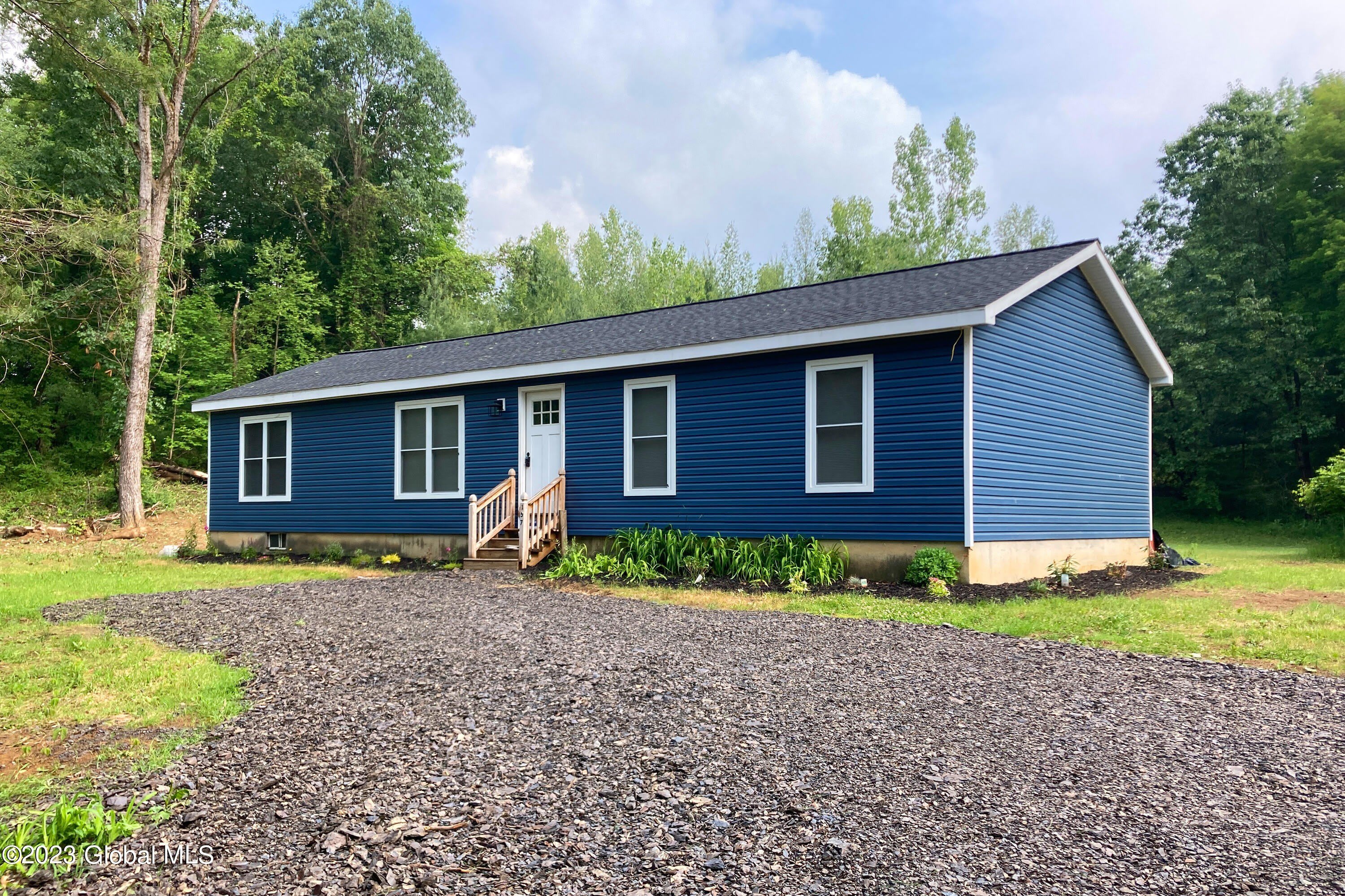 157 Louden Road – photo 1
