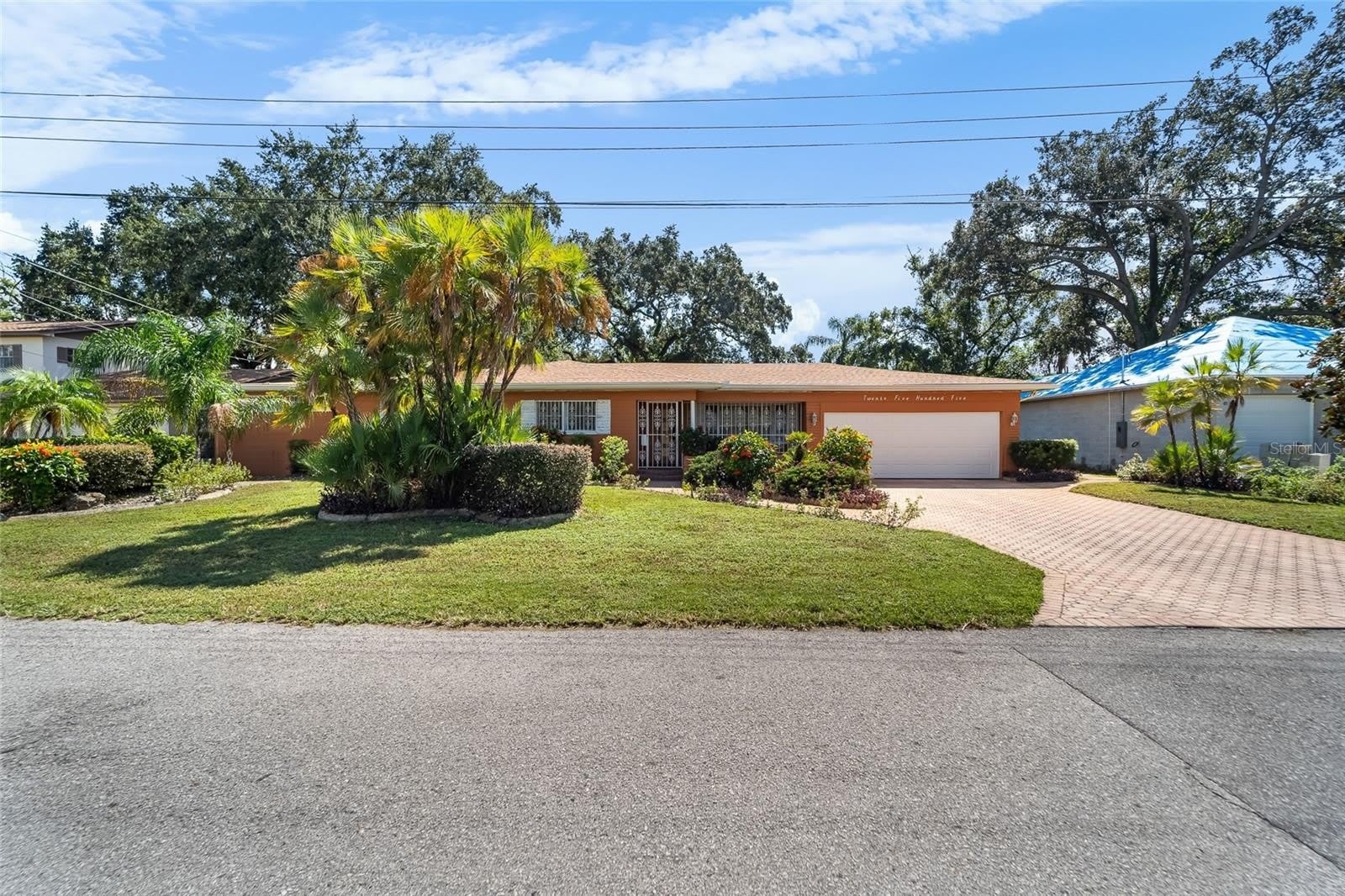 2505 E 19TH Avenue – photo 2