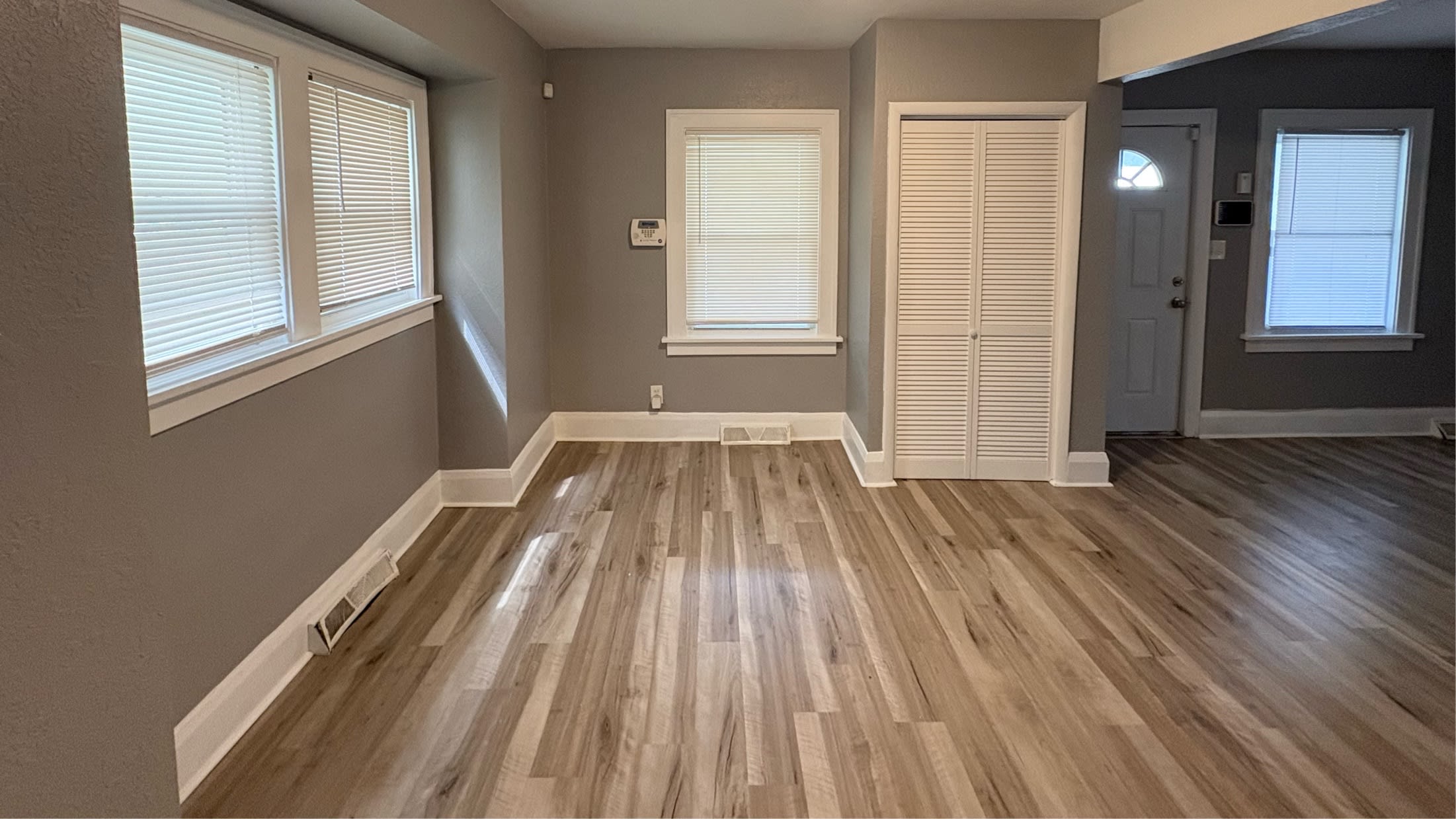 3712 Upton Avenue – photo 5