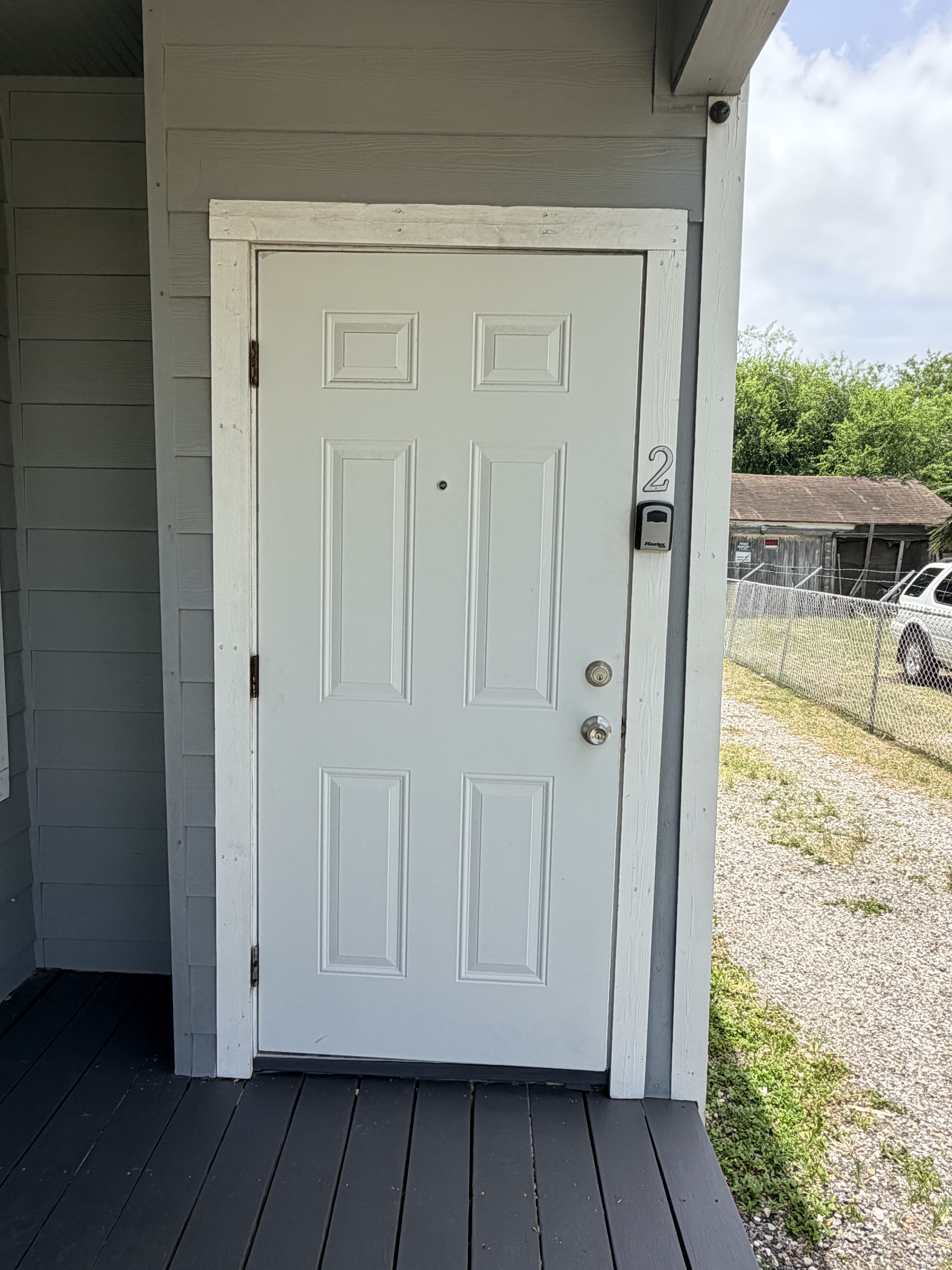 1621 6Th Street 2 – photo 2