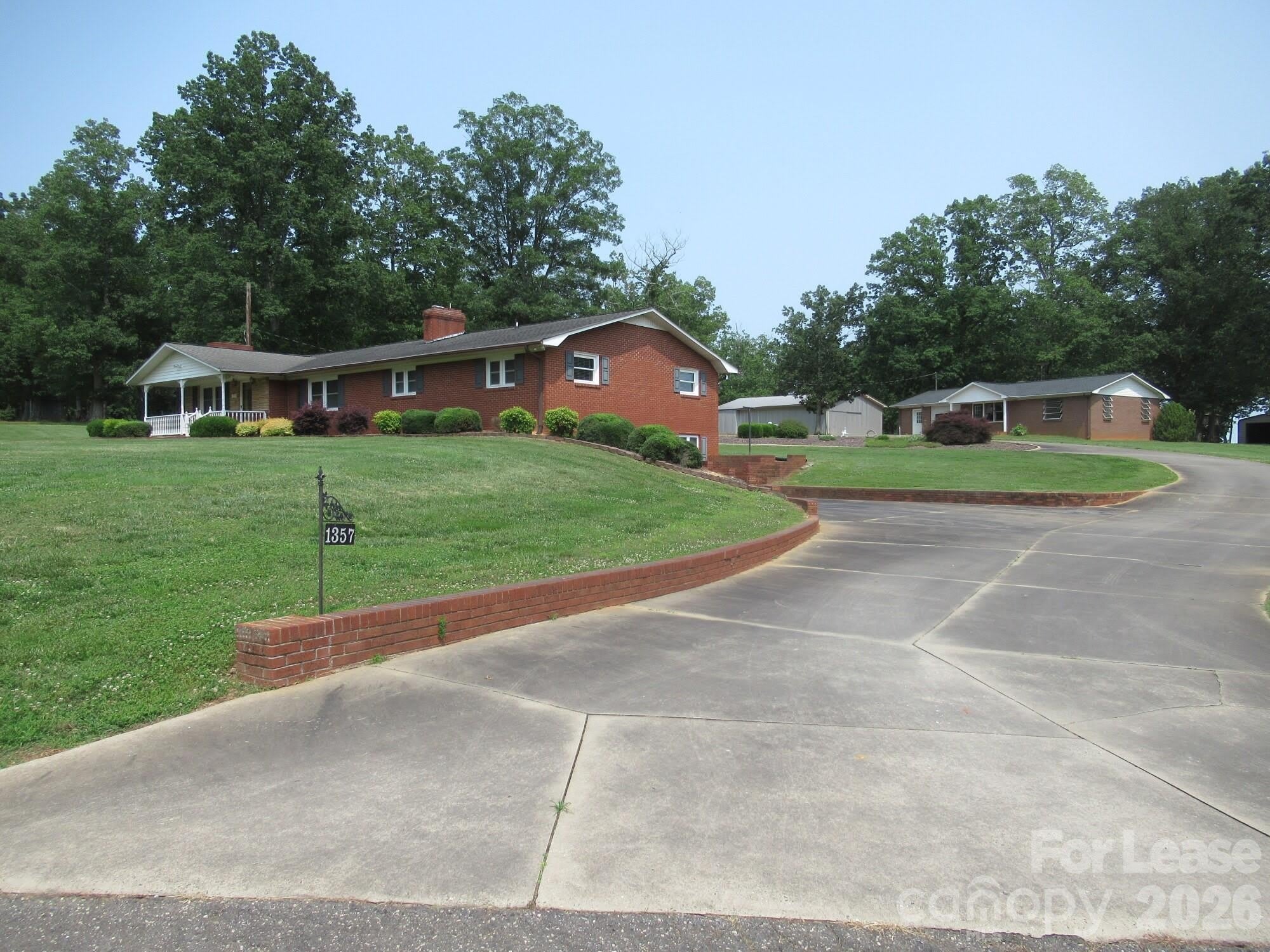1357 Beal Road – photo 3