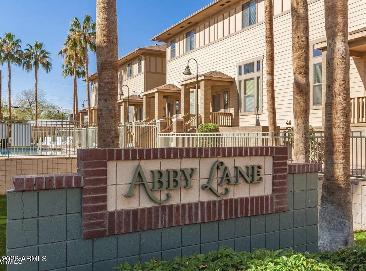 724 S BECK Avenue – photo 3