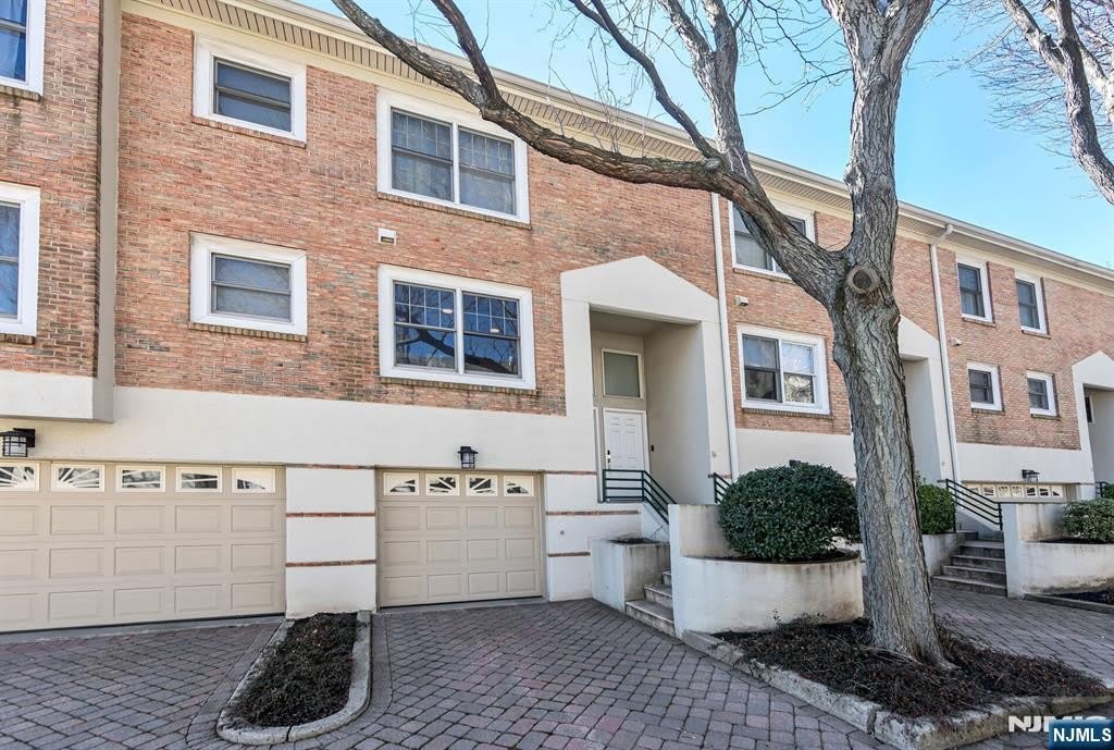 16 Grand Cove Way – photo 1