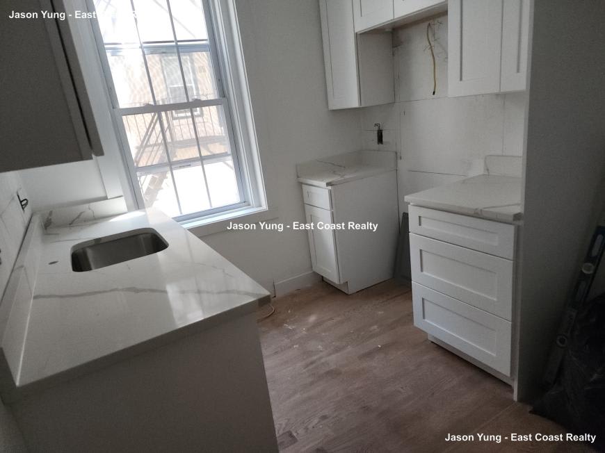 84 Gordon St. – photo 2