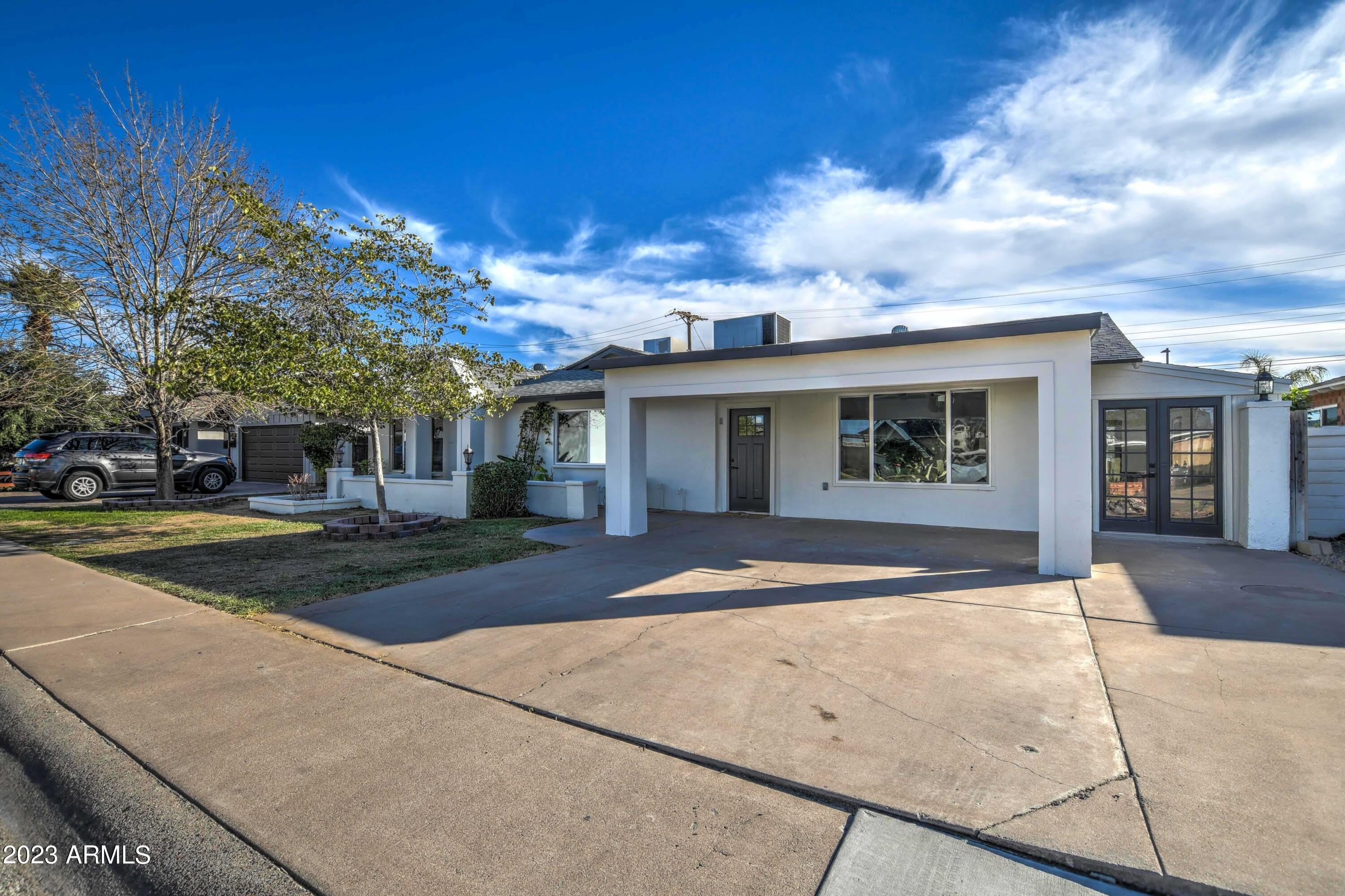 8349 E Columbus Avenue – photo 4
