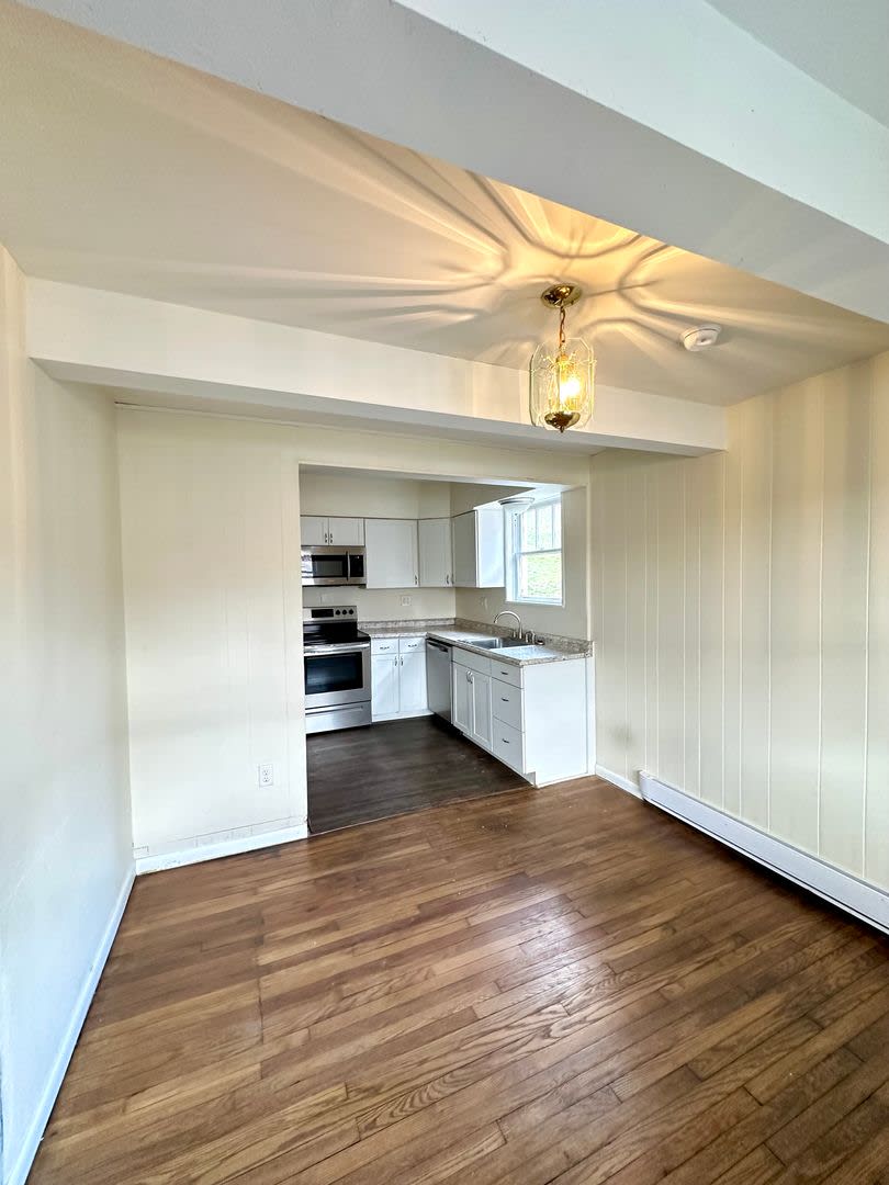 2 Bed 1 Bath home in Beechview – photo 5