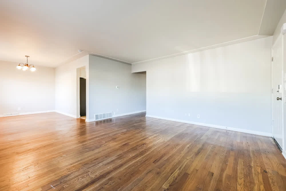 2041 Ironton St – photo 4