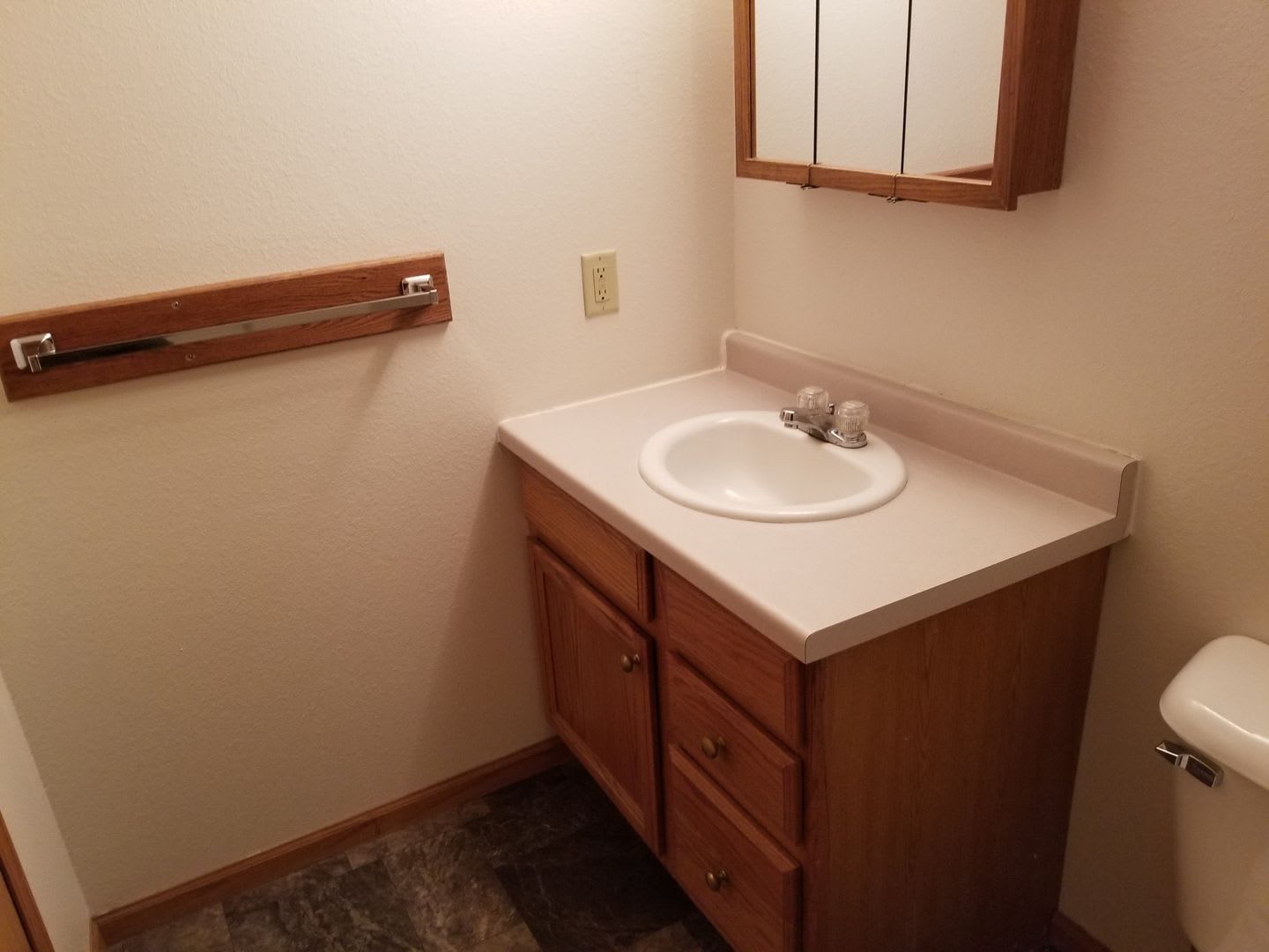 1403 Glenview Lane – photo 3