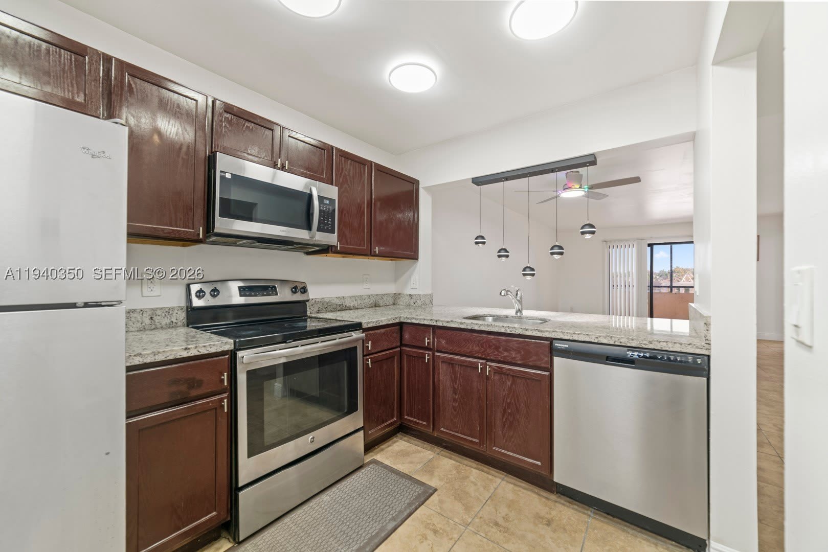 880 Ne 207Th Ter – photo 2