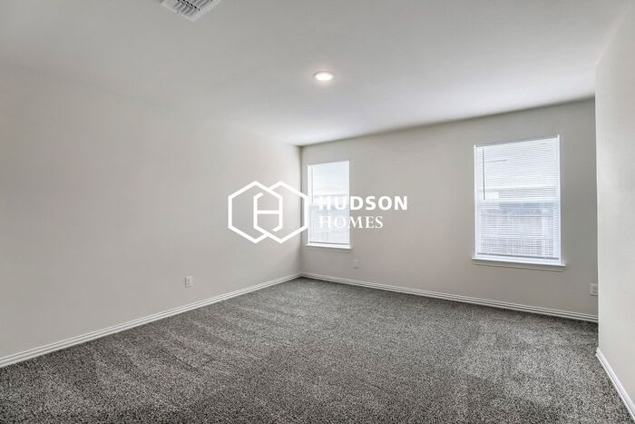 108 Kainos Street – photo 4