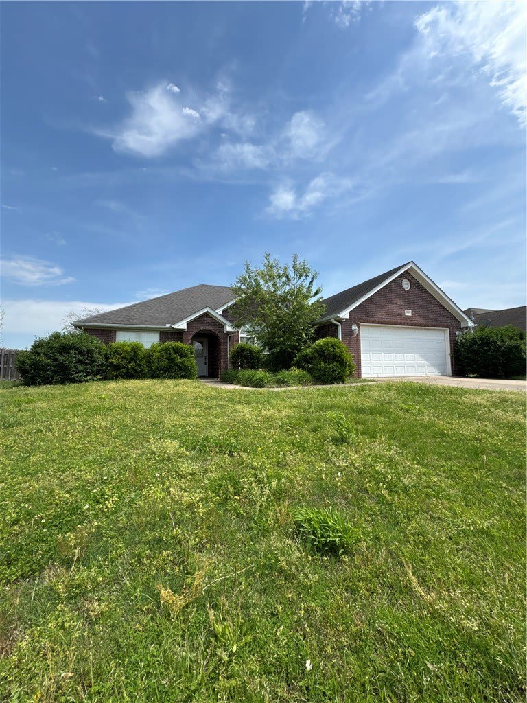 2330 Stonecrest Drive – photo 1