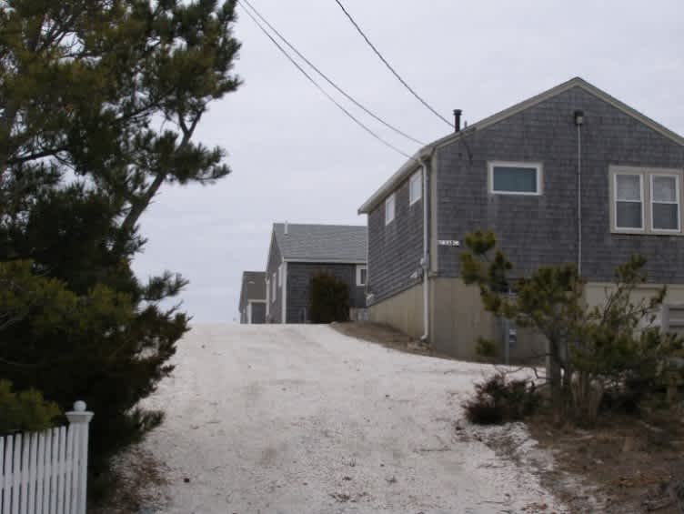 173 N Shore Blvd – photo 3