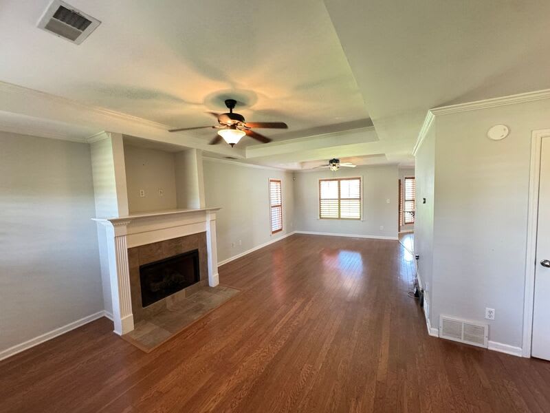 205 Hackberry Cove – photo 2