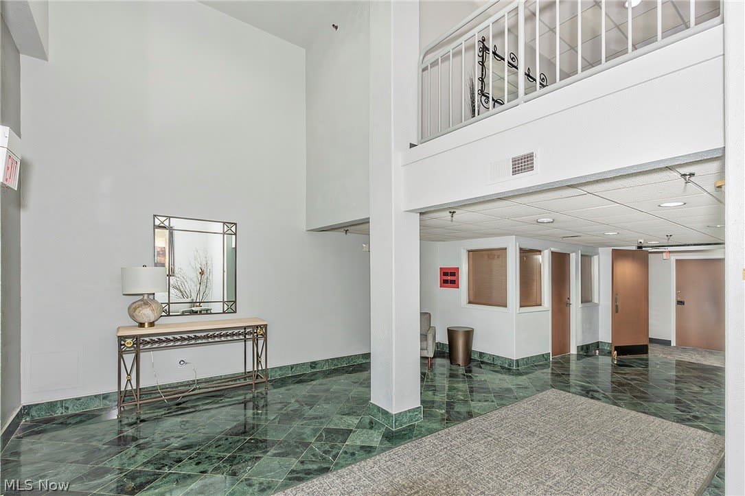 26101 Village Lane – photo 4