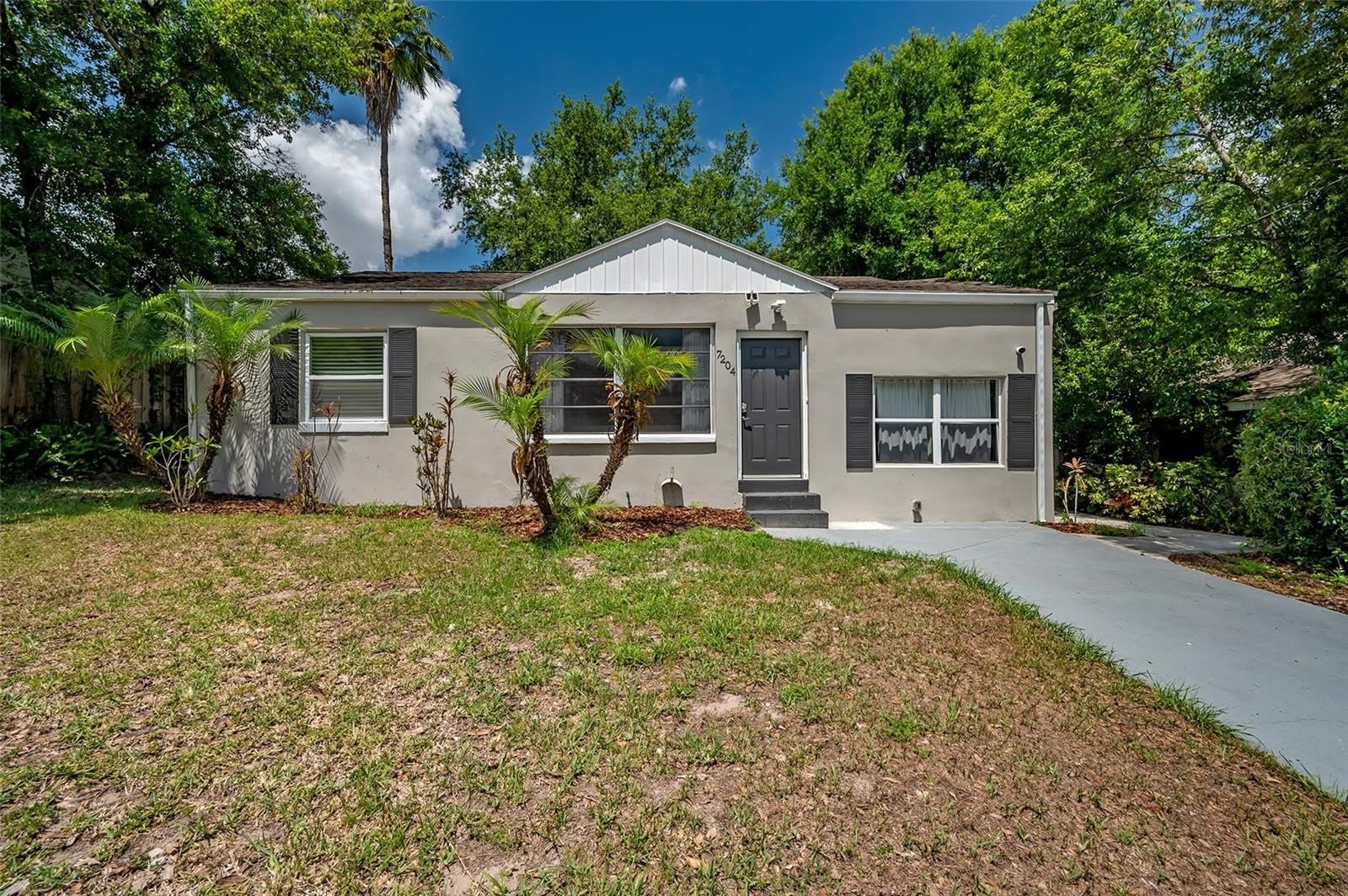 7204 N 15TH Street – photo 1