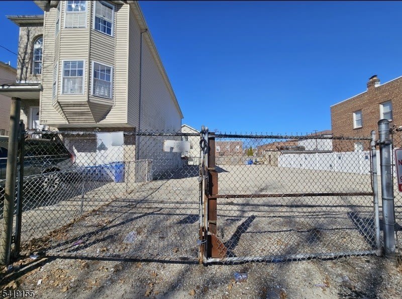 716-718 N 6Th St – photo 4