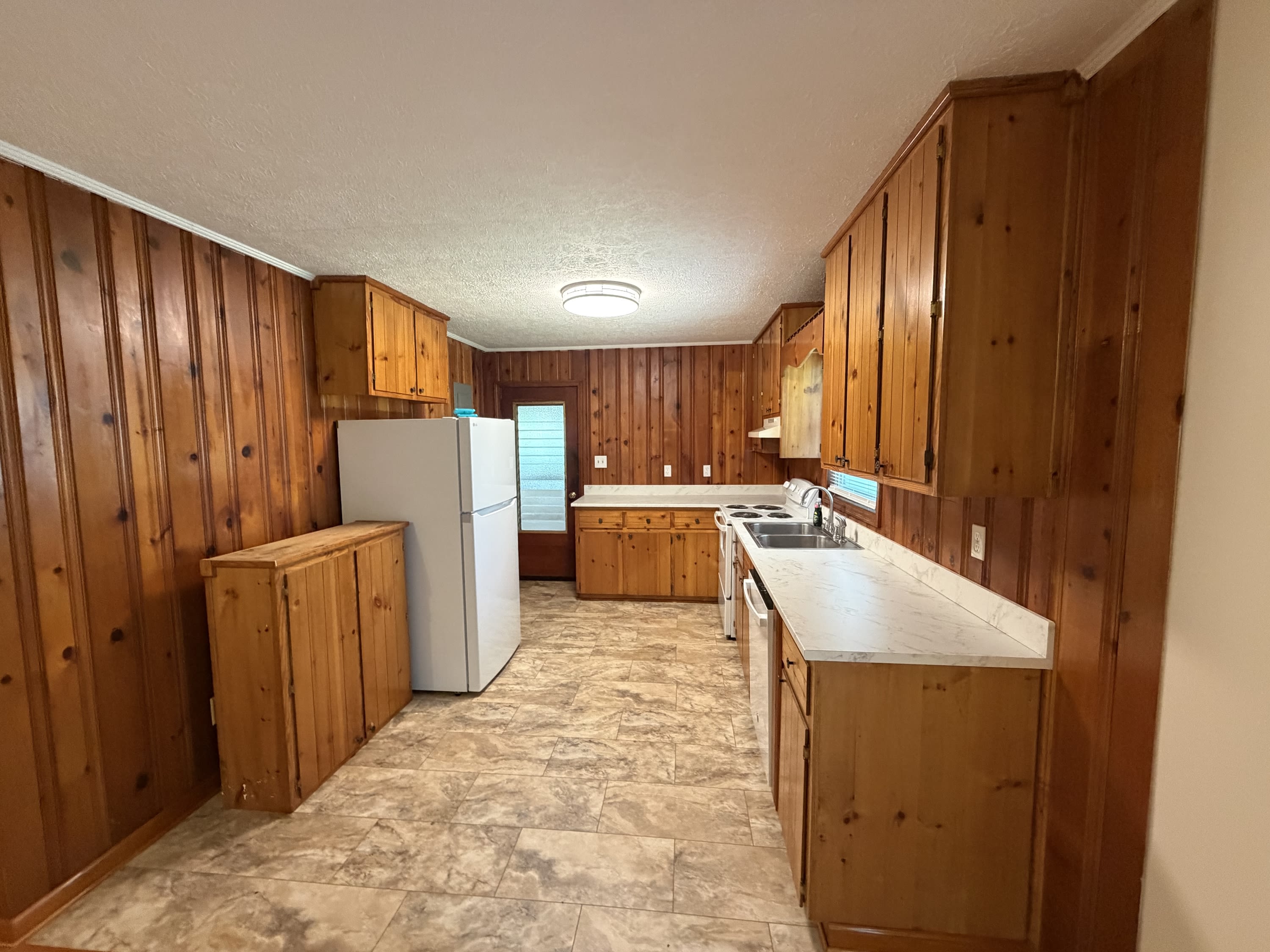941 Harrington Drive – photo 5