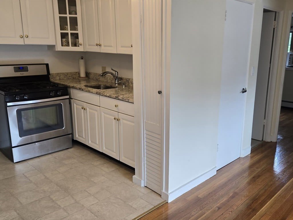 108 E Main St – photo 2