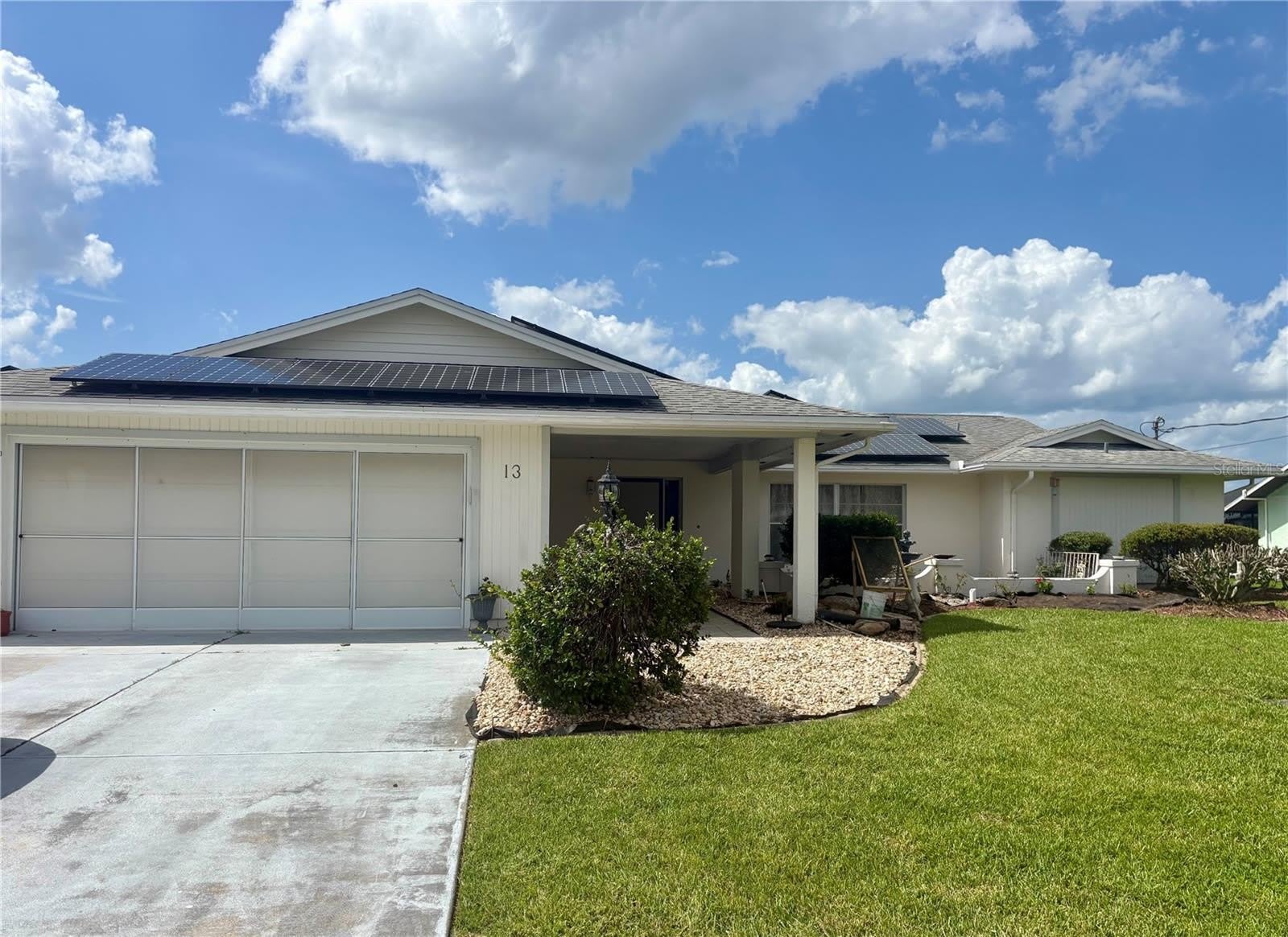 13 FLARESTONE Court – photo 1