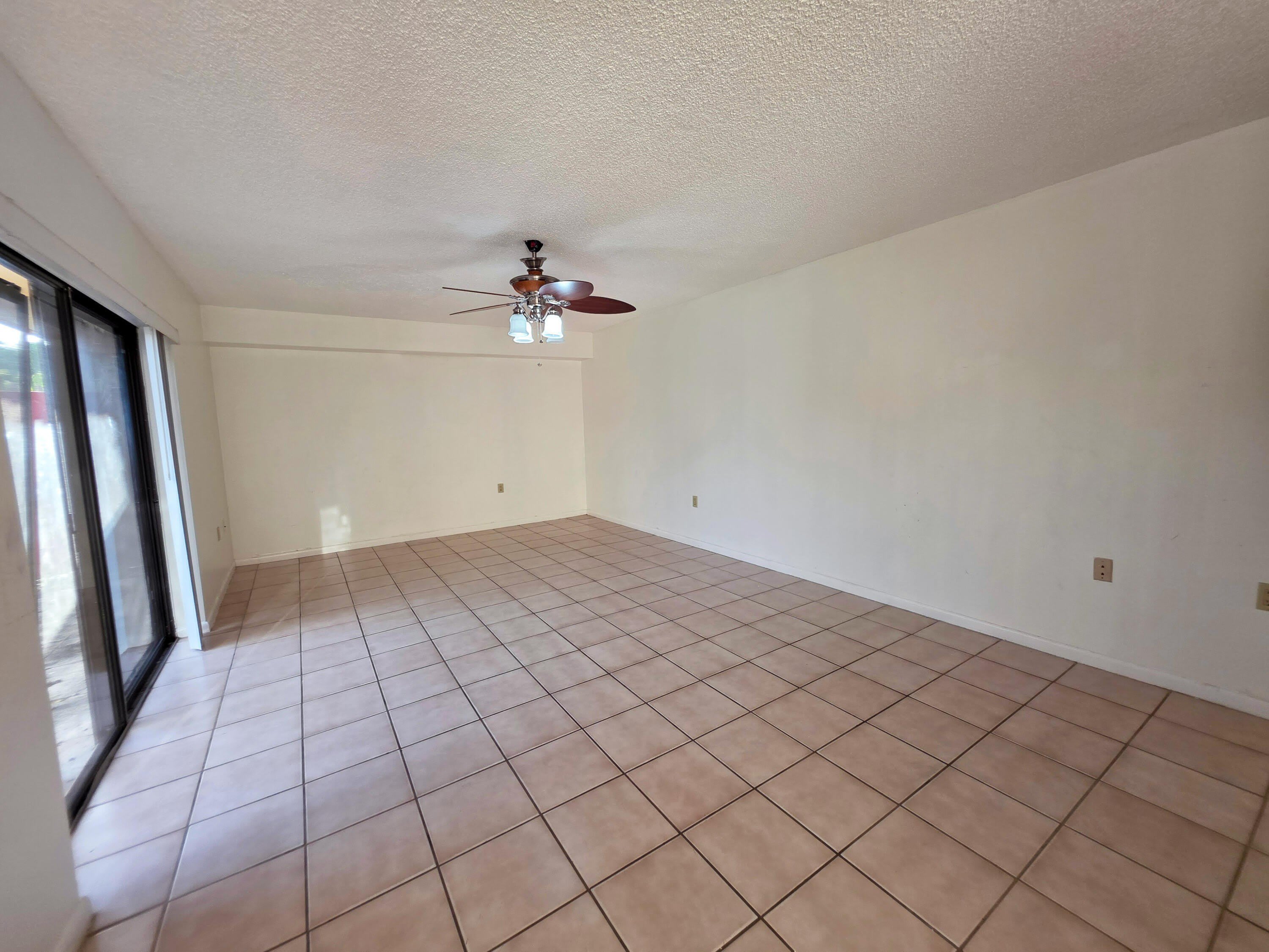 832 BLUE RIDGE Circle – photo 2
