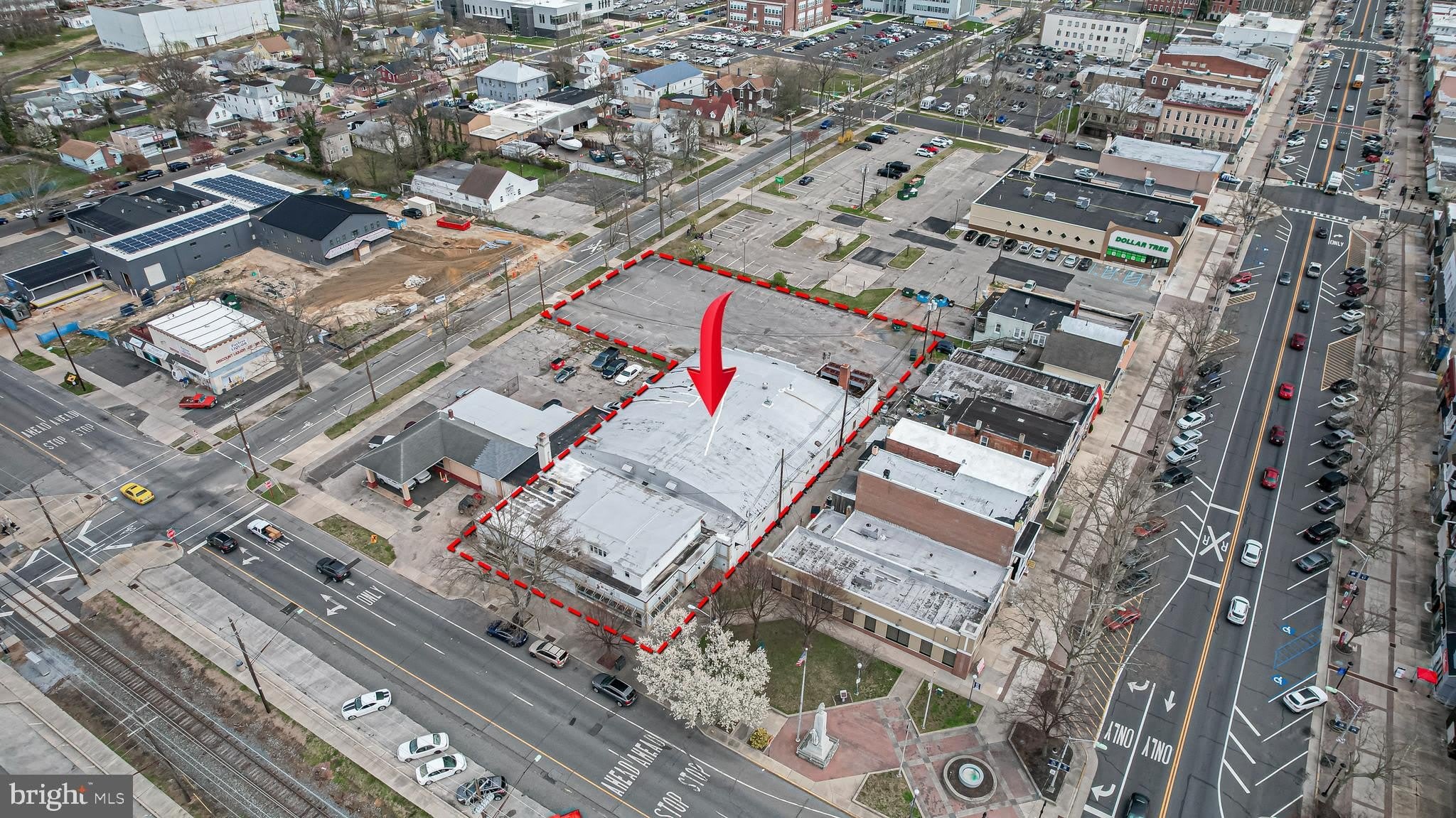 13 N EAST Boulevard – photo 3