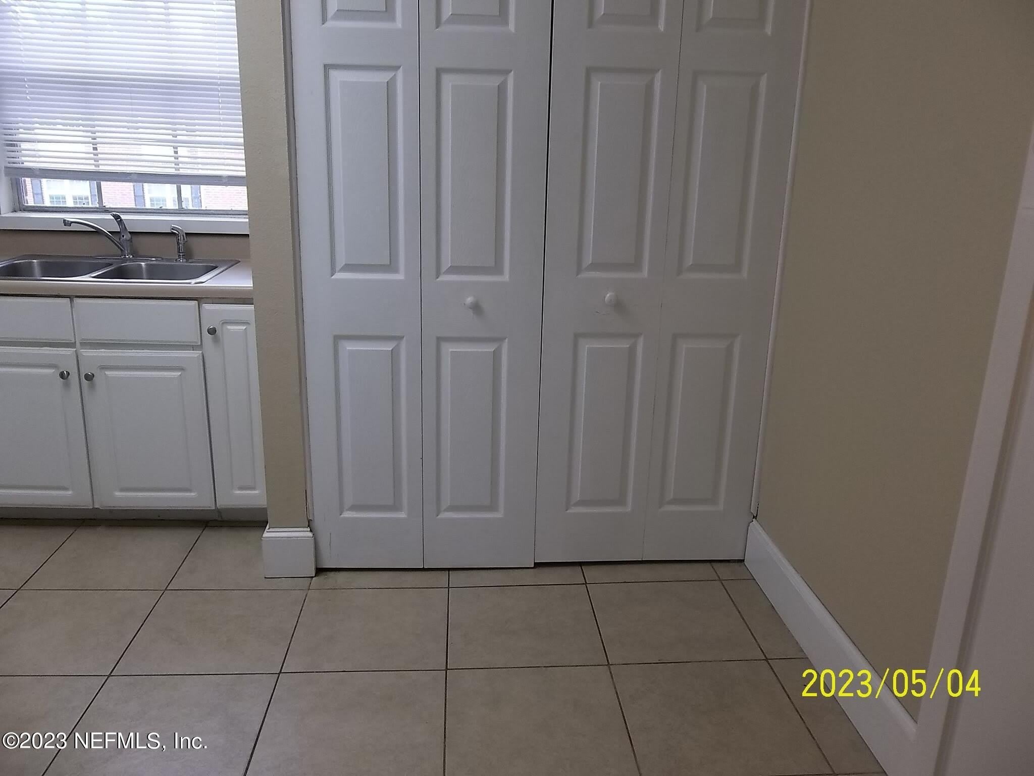 4915 Baymeadows Road – photo 5