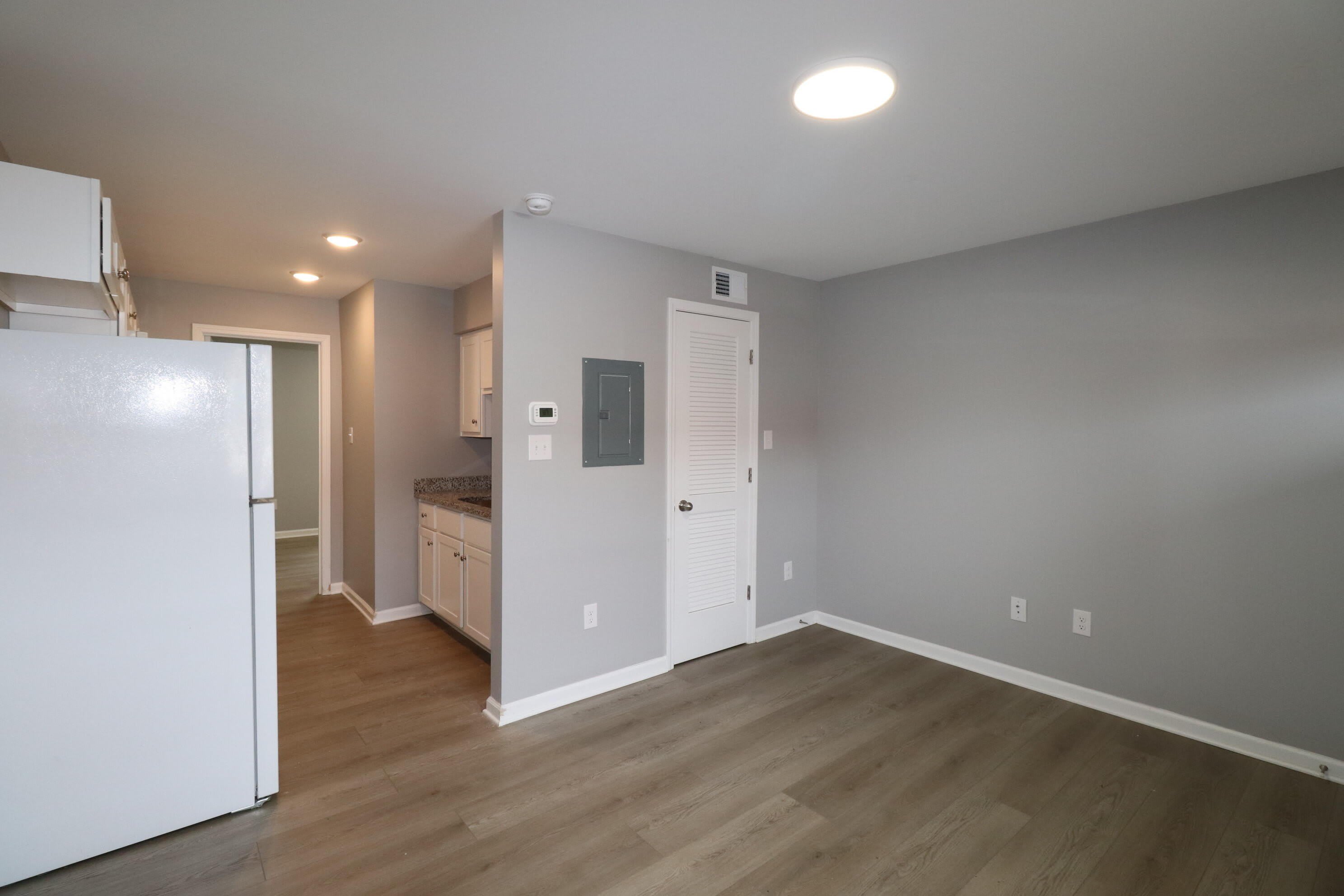 203 S 1st Street – photo 3