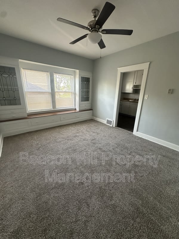 3585 East 129Th Street Upper – photo 2