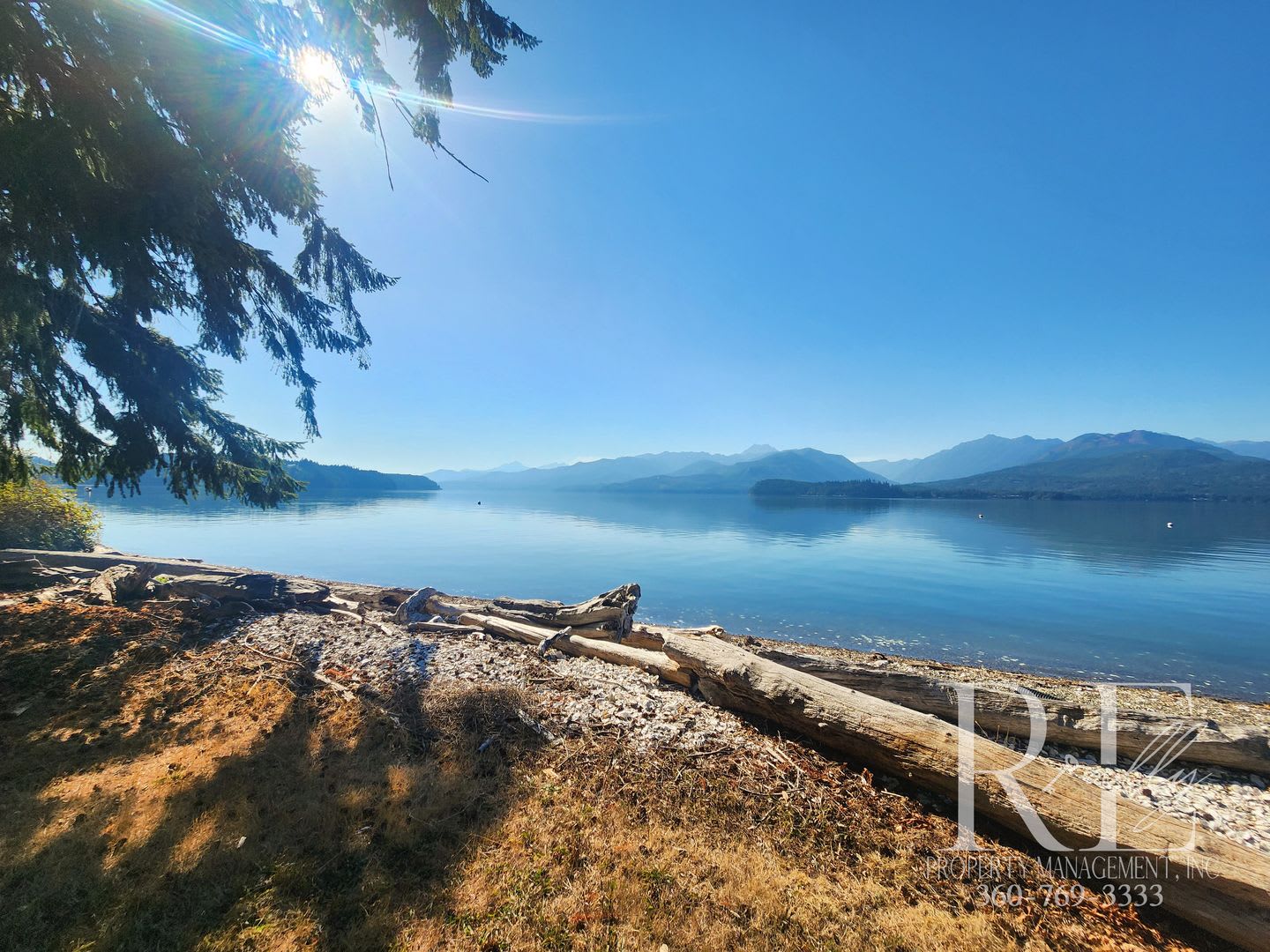Waterfront Tudor – photo 1