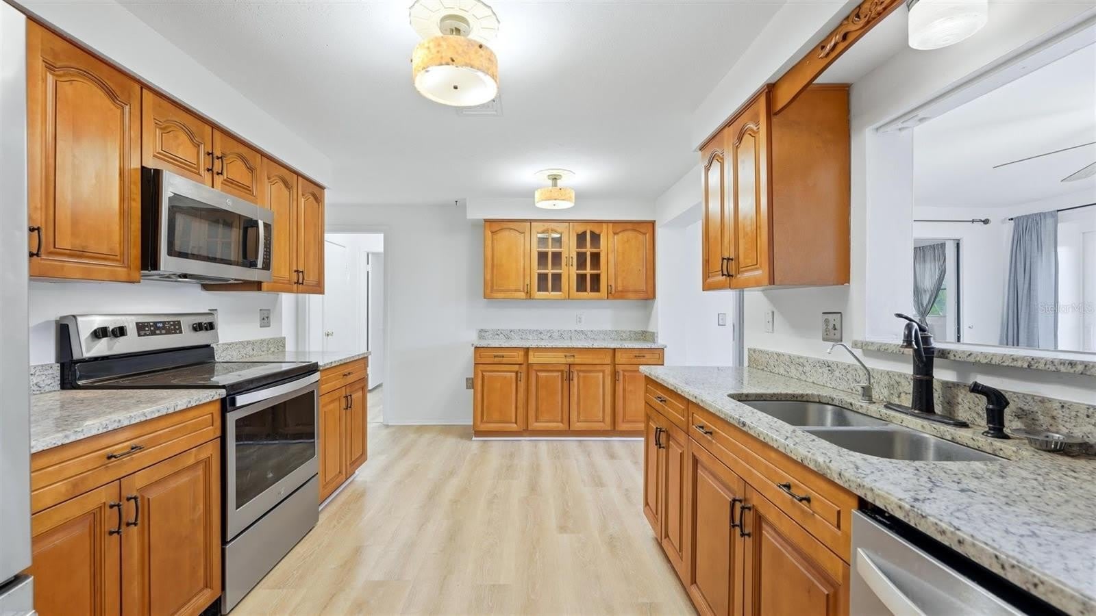 1329 Nantucket Road – photo 3