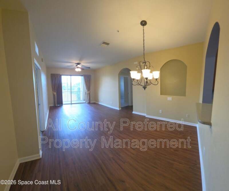 1576 Peregrine – photo 3
