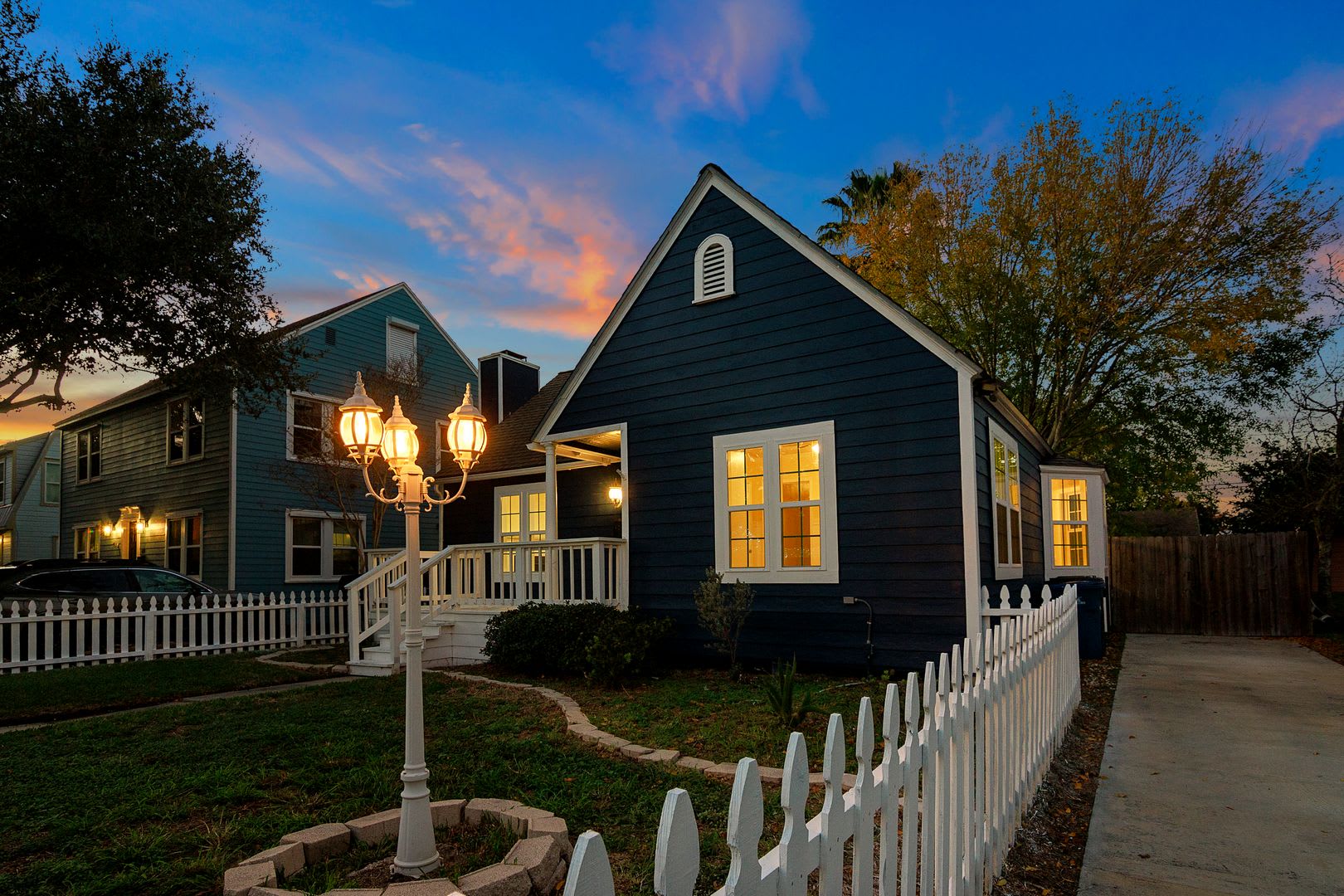3 Bedroom 1.5 Bath Home just blocks from Ocean Drive – photo 5