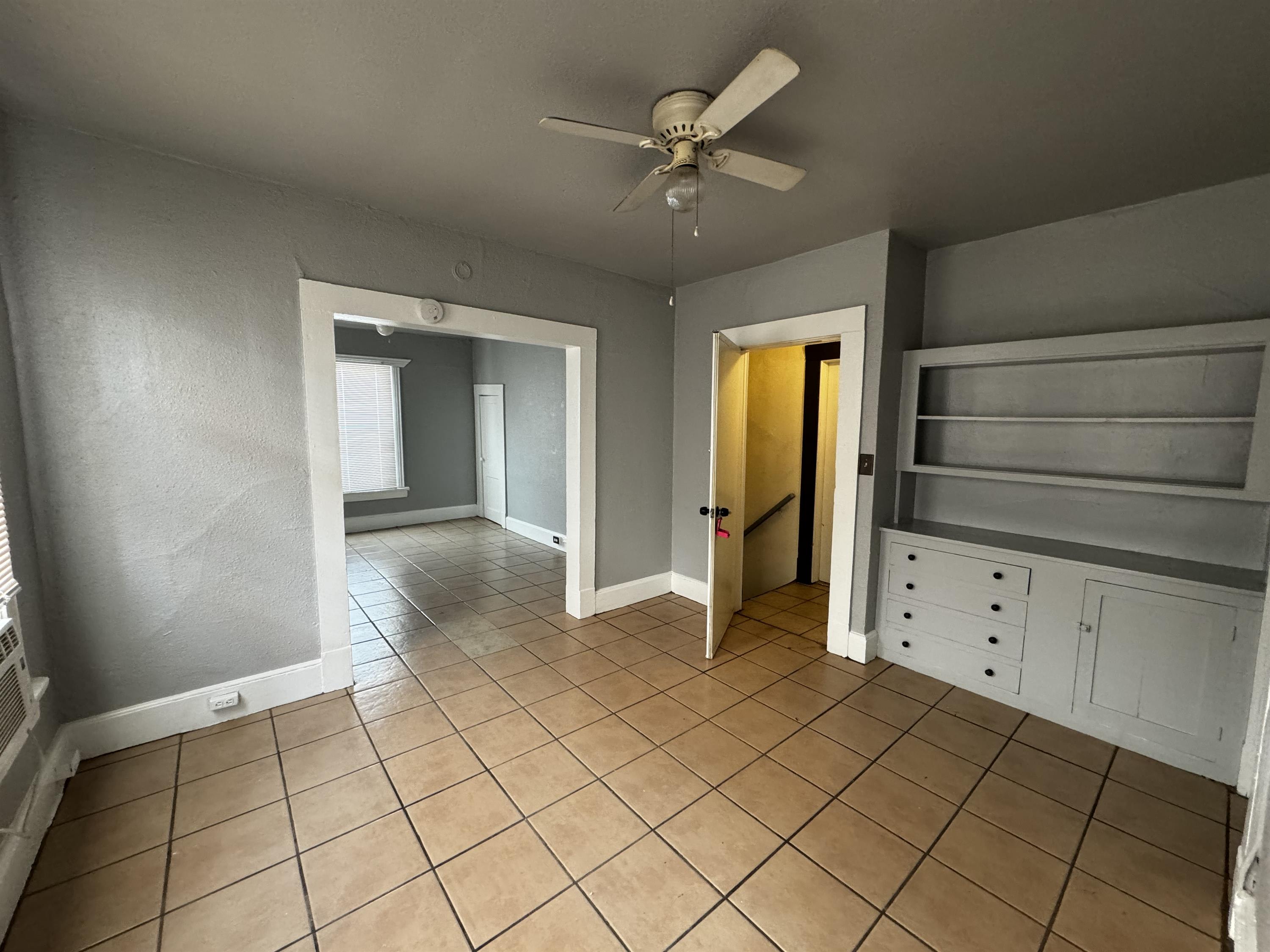 105 Tays Street #C – photo 2
