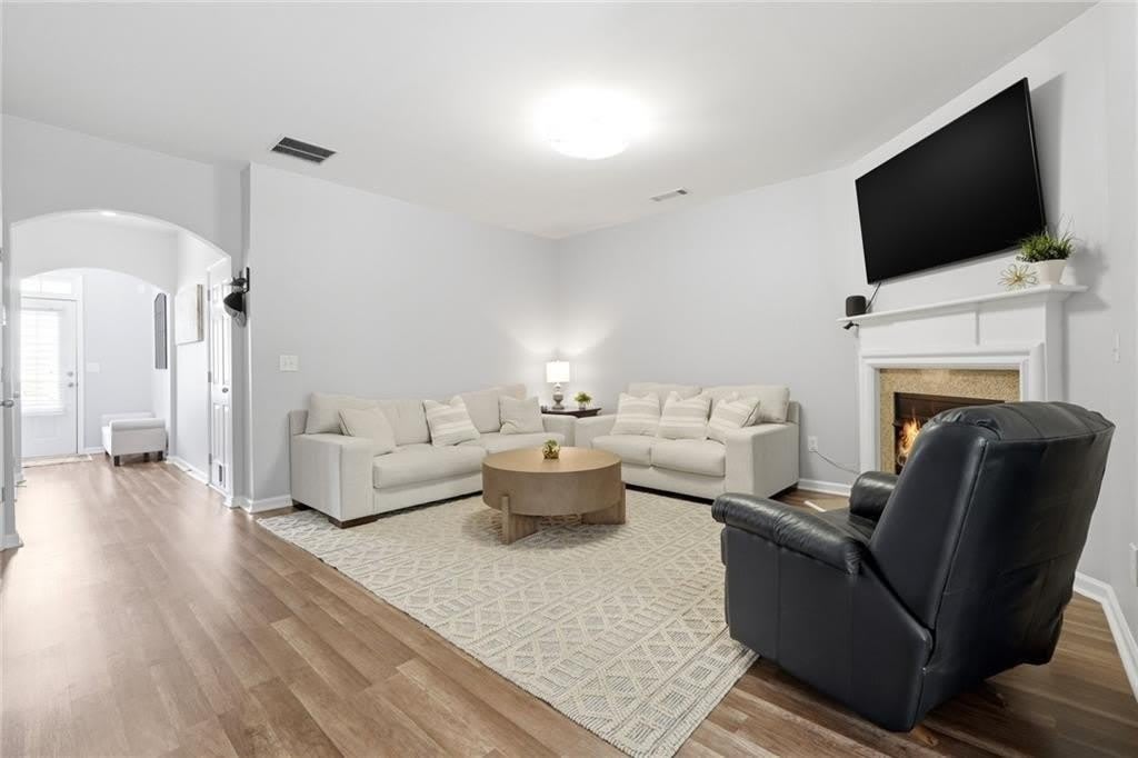 2059 Lakeshore Overlook Drive NW – photo 4