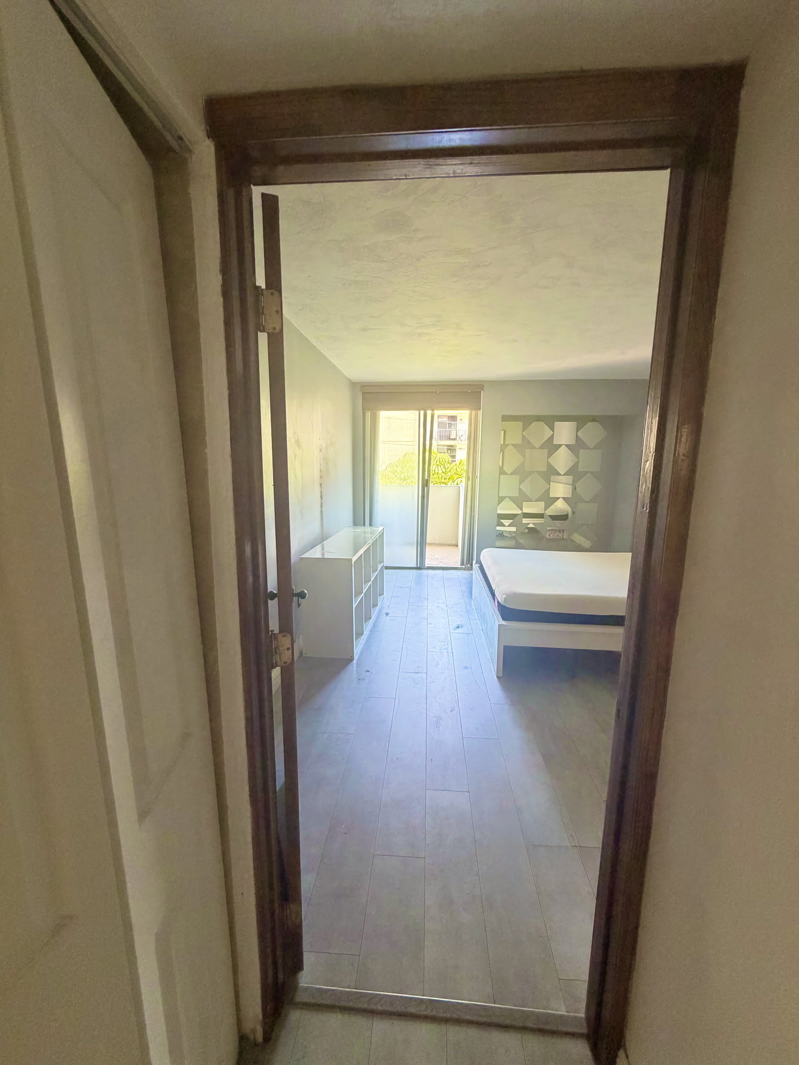1607 Bay Road – photo 4