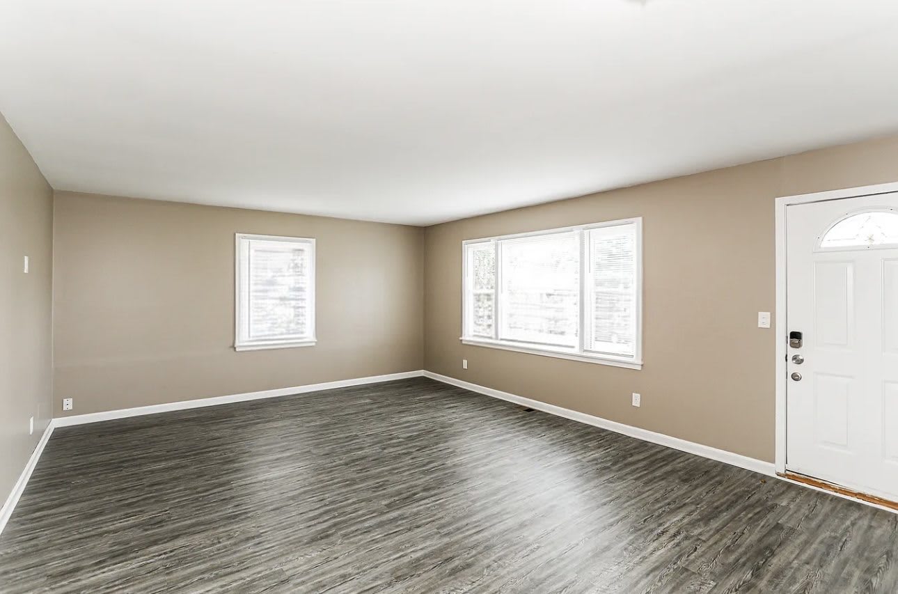 8435 Flamingo Ln – photo 2