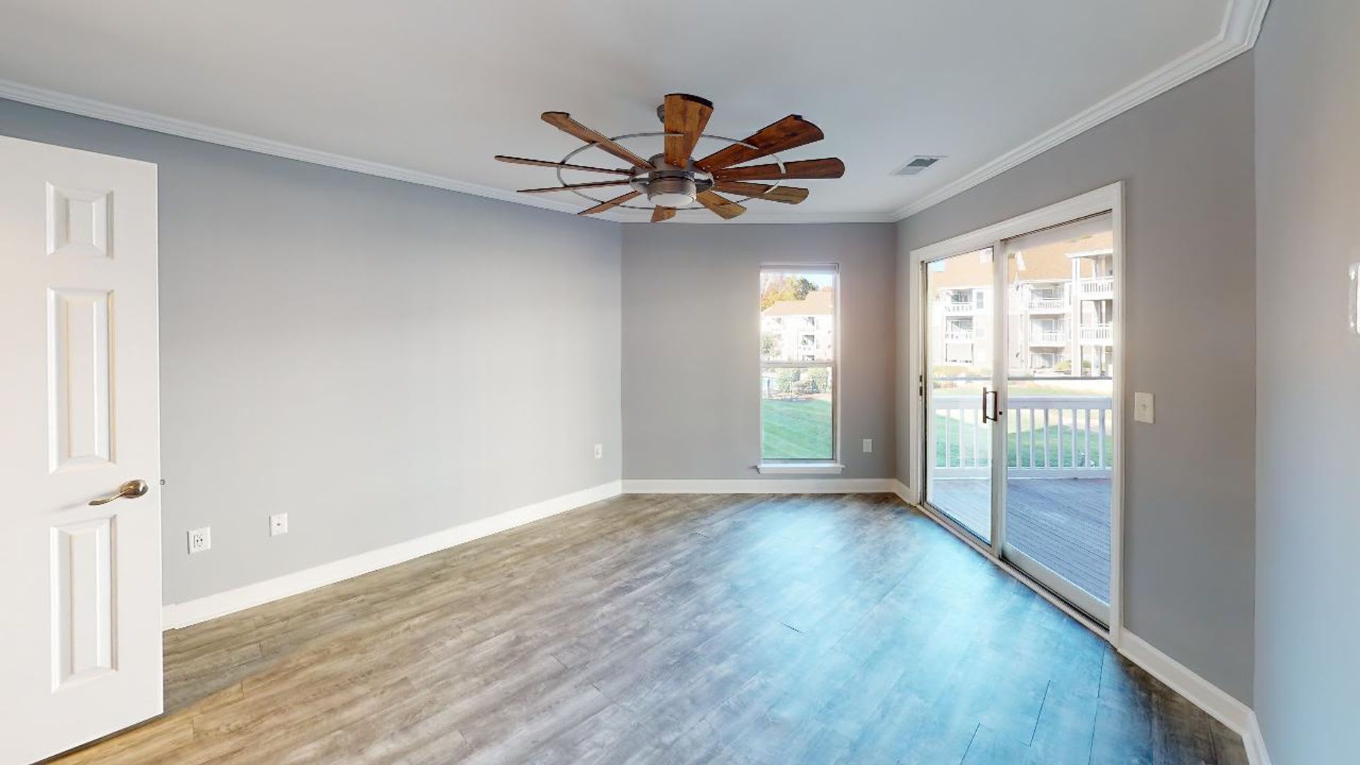 Waterfront Condo Fully Renovated For Lease On Lake Norman At Davidson Landing – photo 5