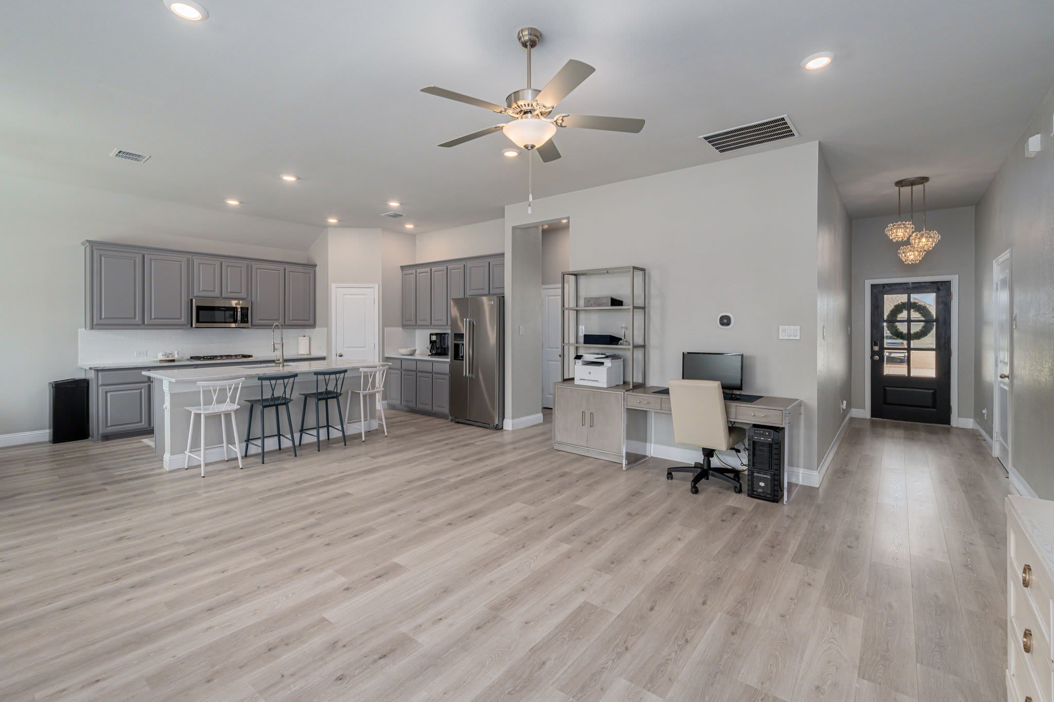 4104 Mockingbird Lane – photo 3