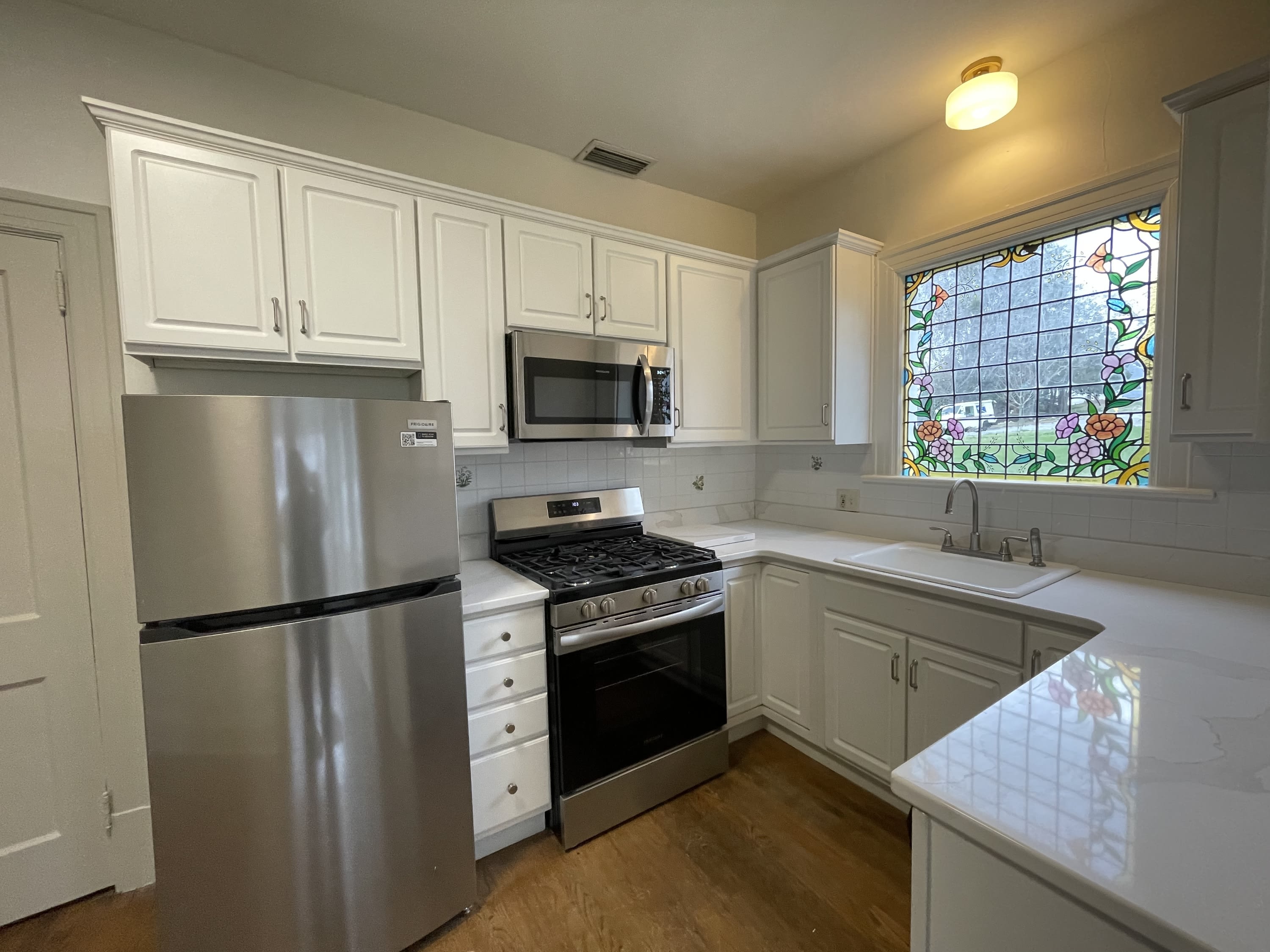 3417 Plymouth Place – photo 5