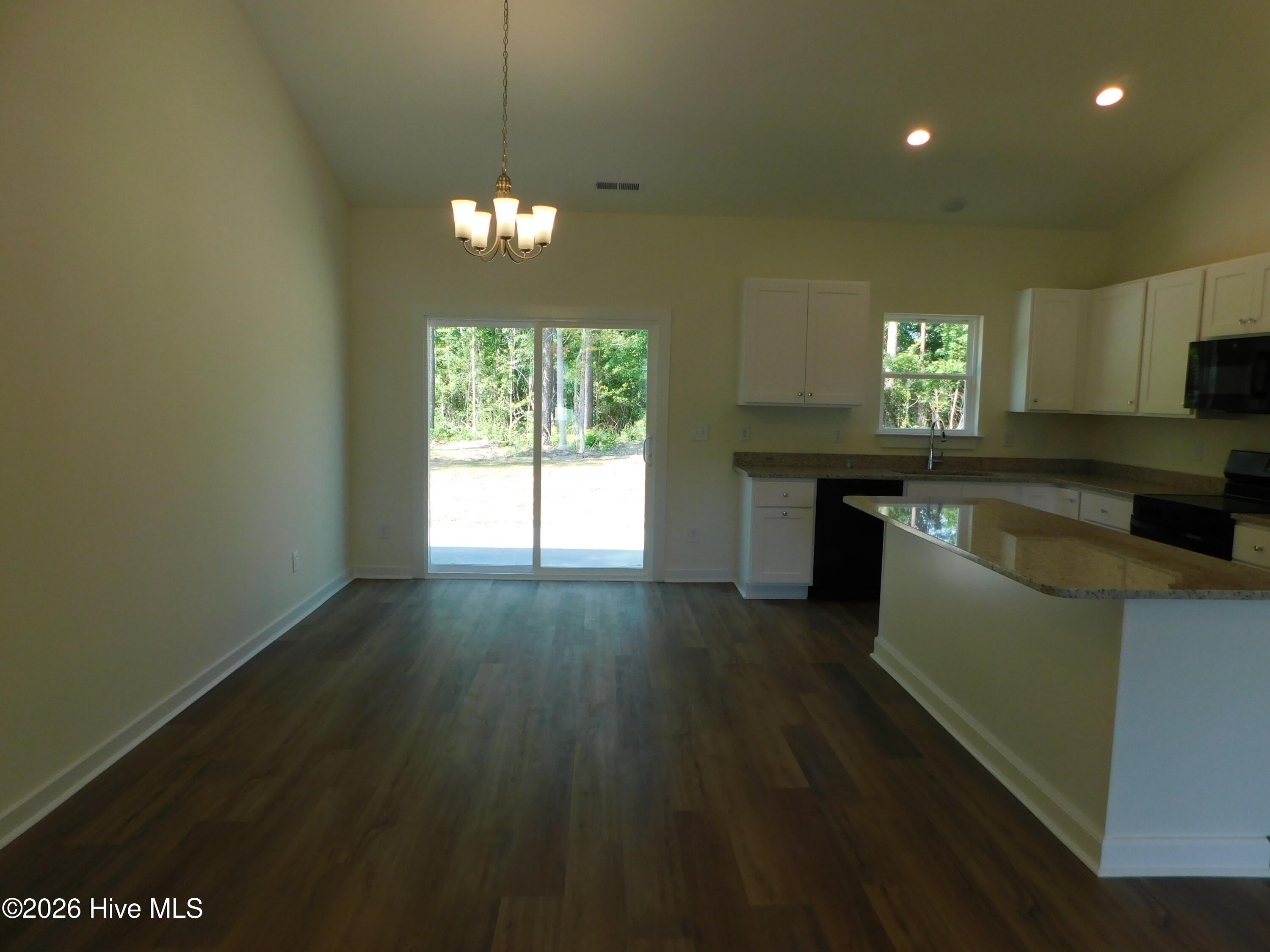 100 Palm Circle – photo 4